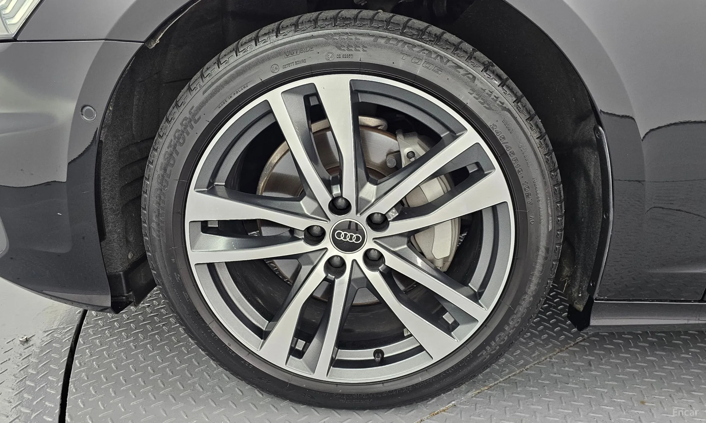 Audi A6 (C8) превью 5