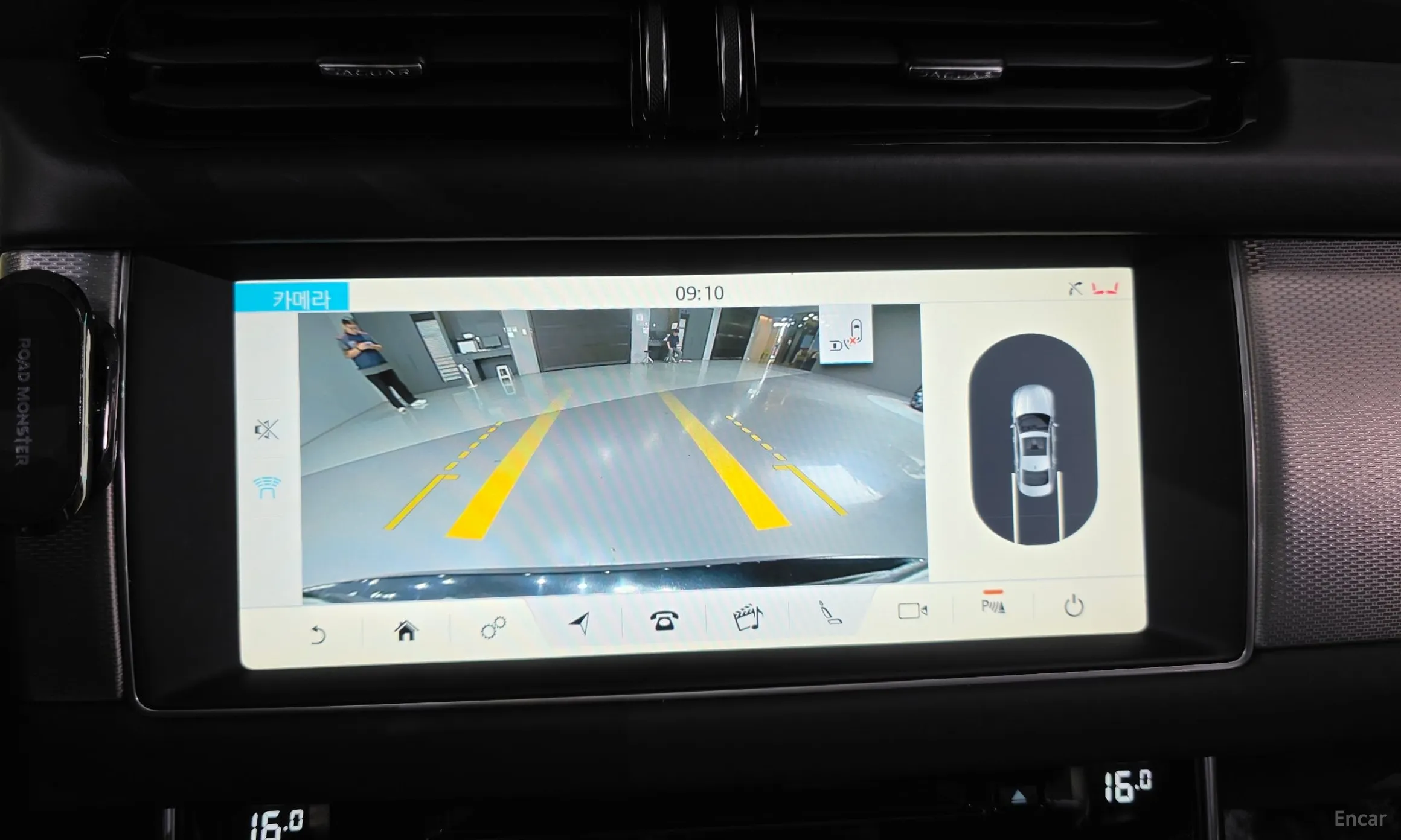 Jaguar XF (x260) превью 16