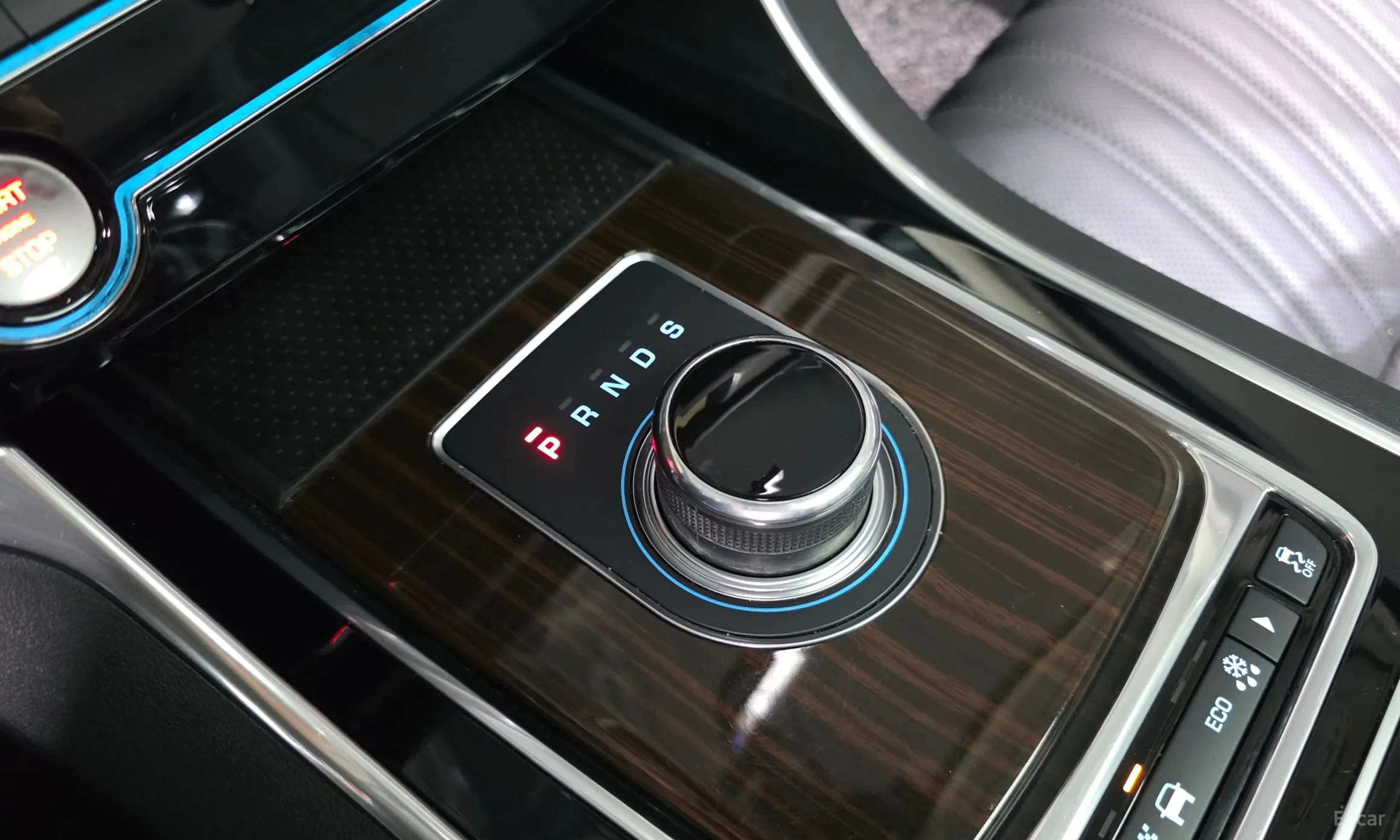 Jaguar XF (x260) превью 9