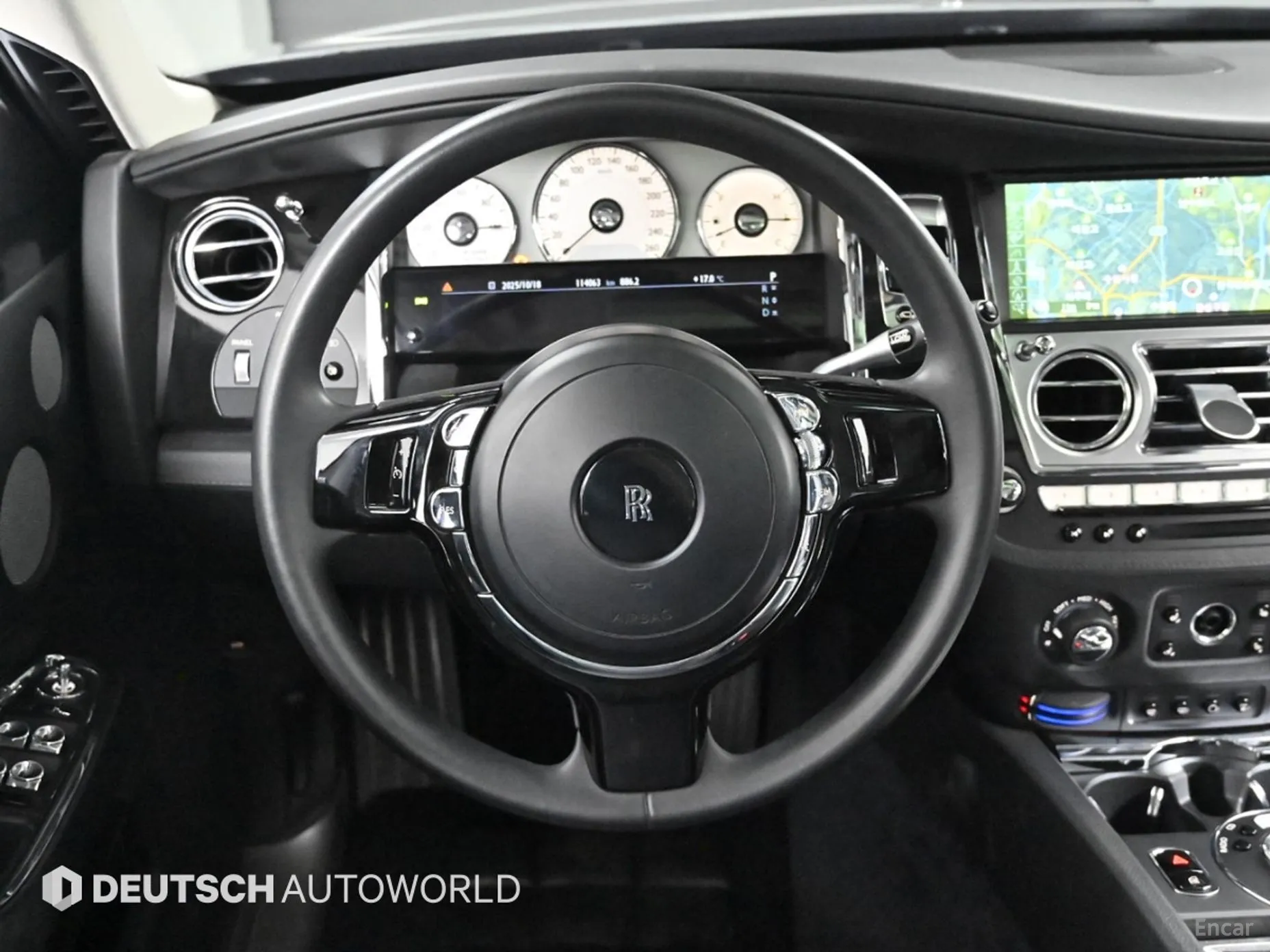 Rolls-Royce Ghost превью 12