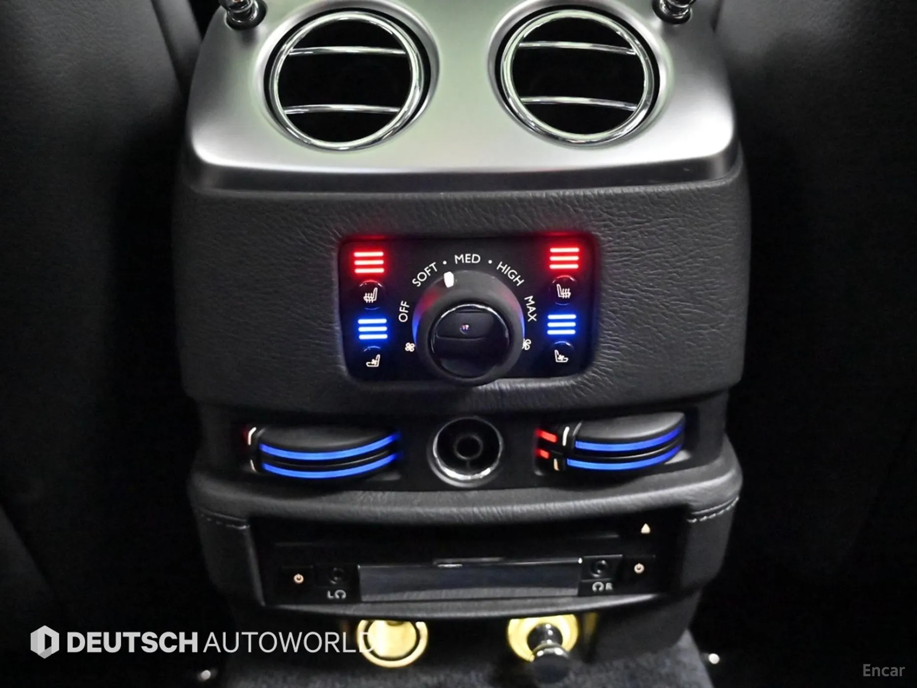 Rolls-Royce Ghost превью 15