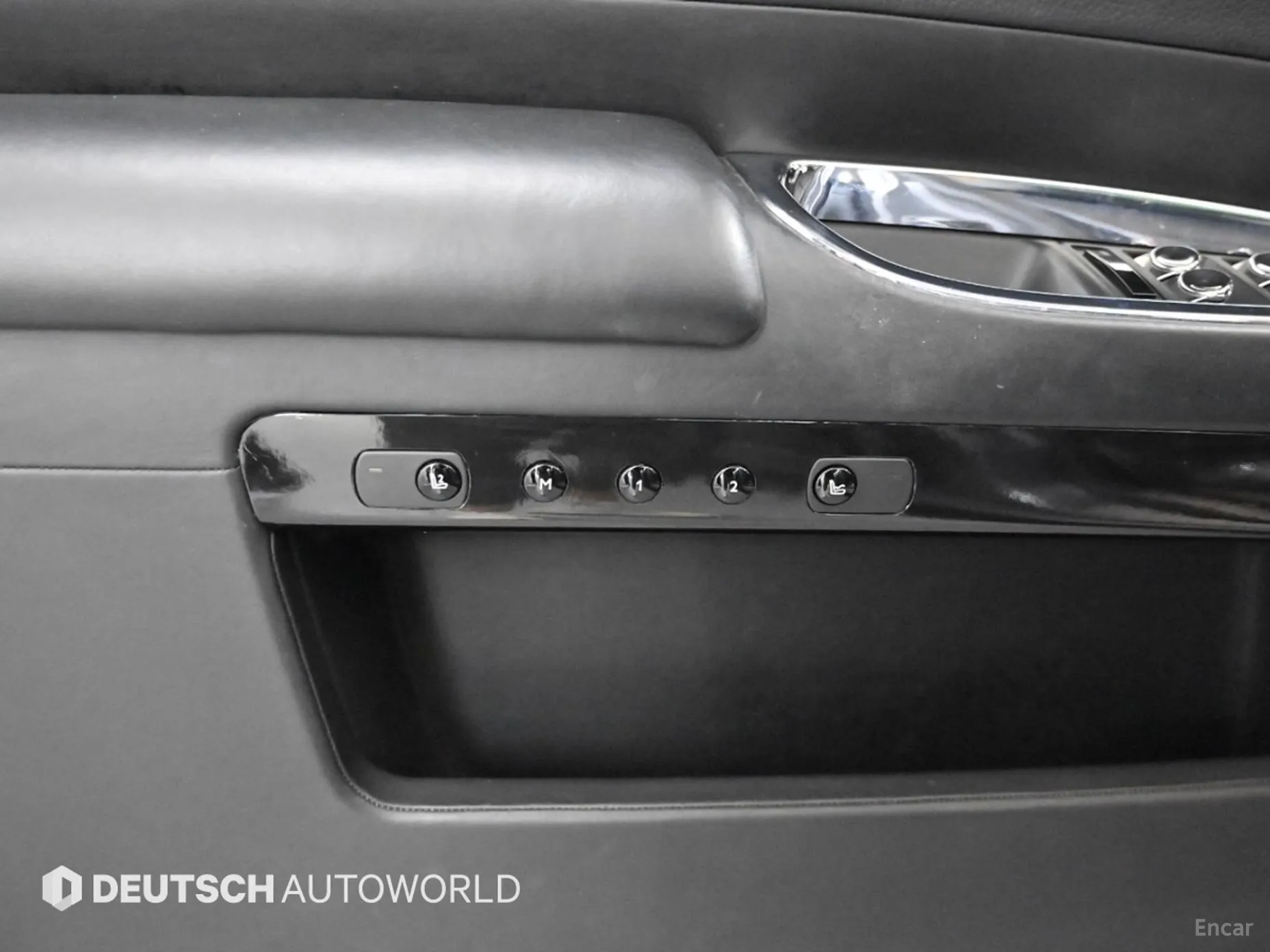 Rolls-Royce Ghost превью 16