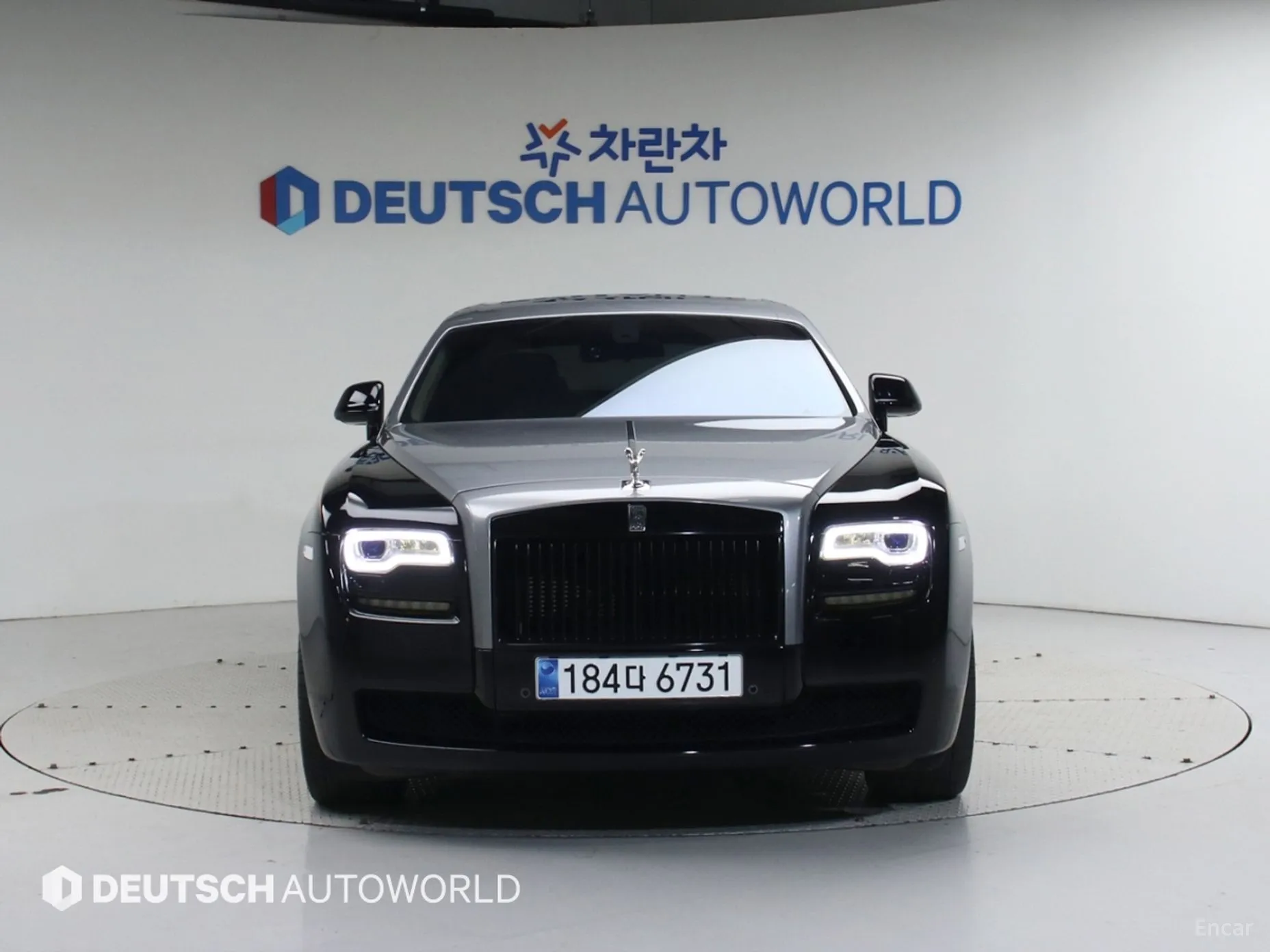 Rolls-Royce Ghost превью 3