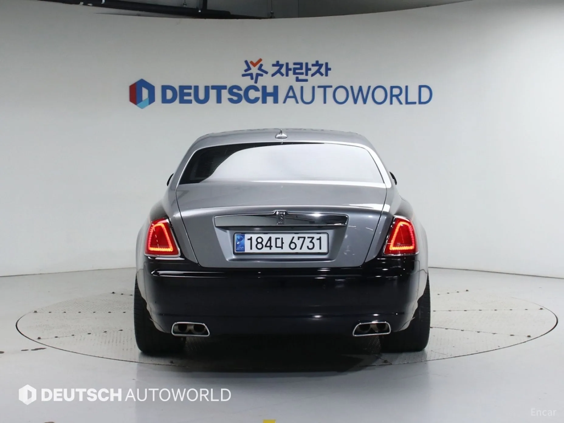 Rolls-Royce Ghost превью 4