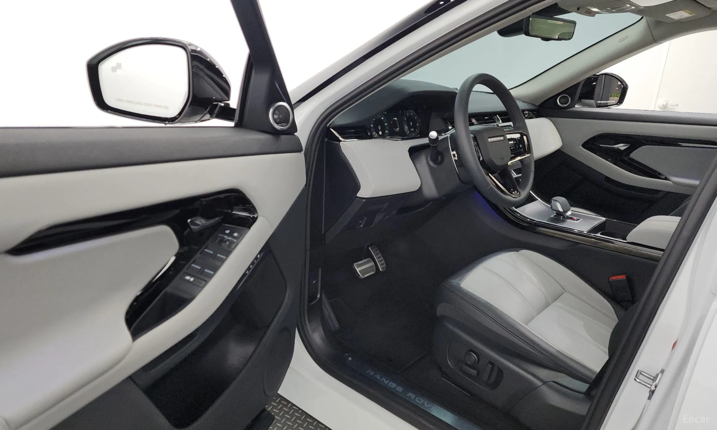 Land Rover Range Rover Evoque 2nd Generation превью 10