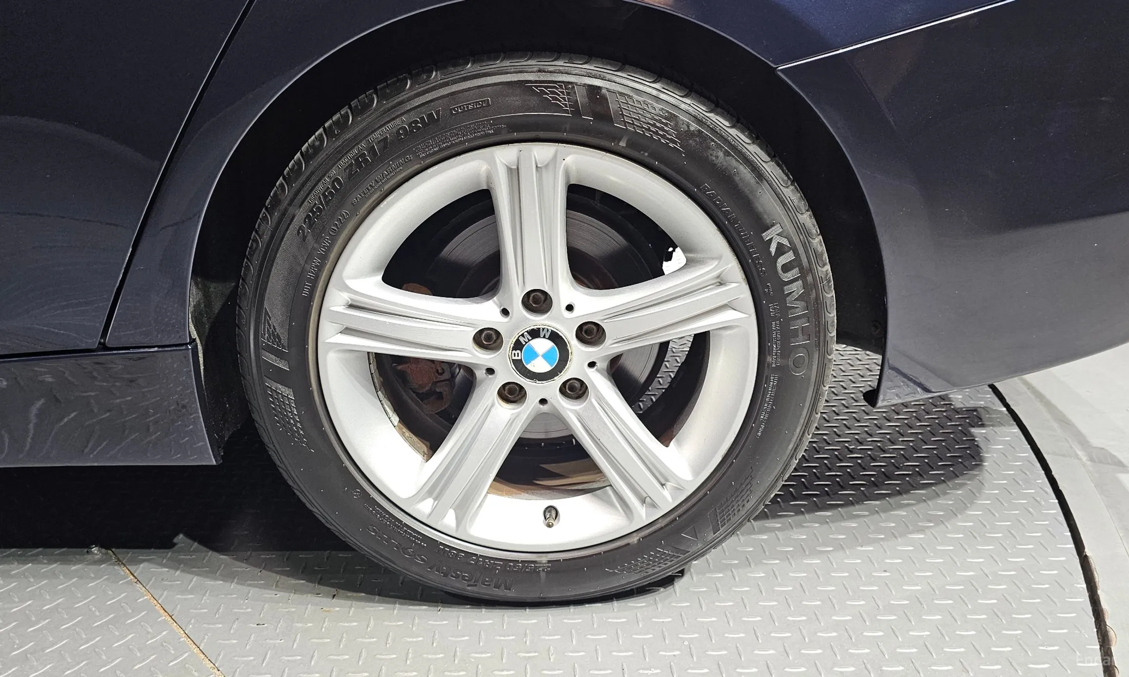 BMW 3 Series (F30) превью 5