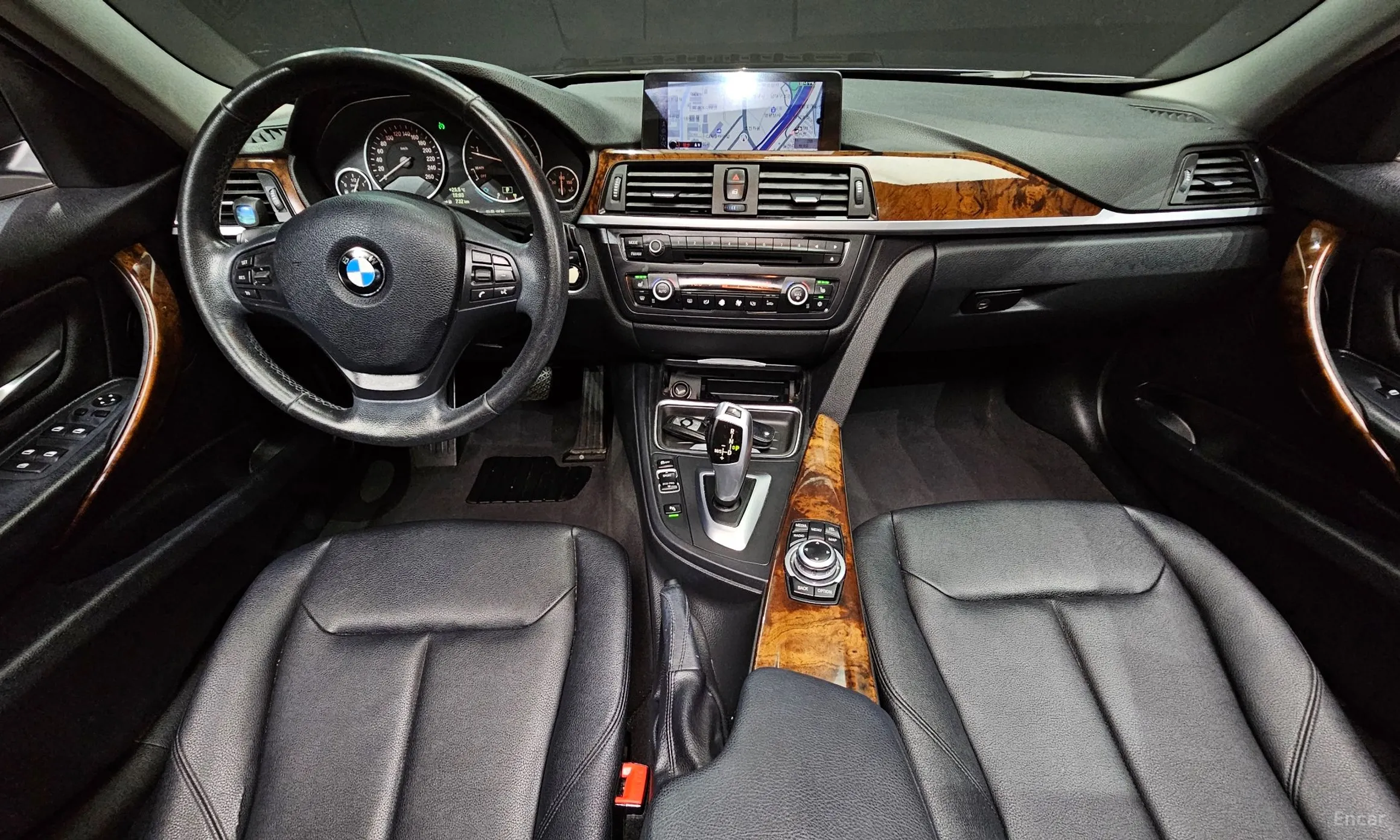 BMW 3 Series (F30) превью 7