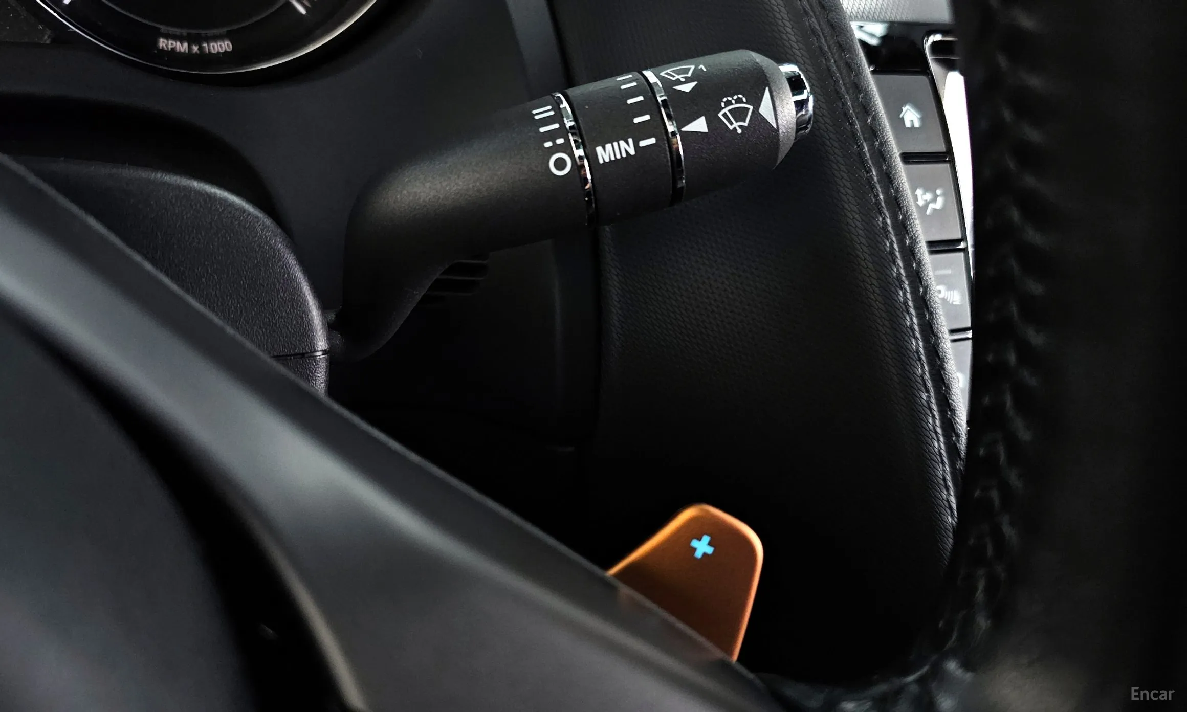 Jaguar F-TYPE превью 15