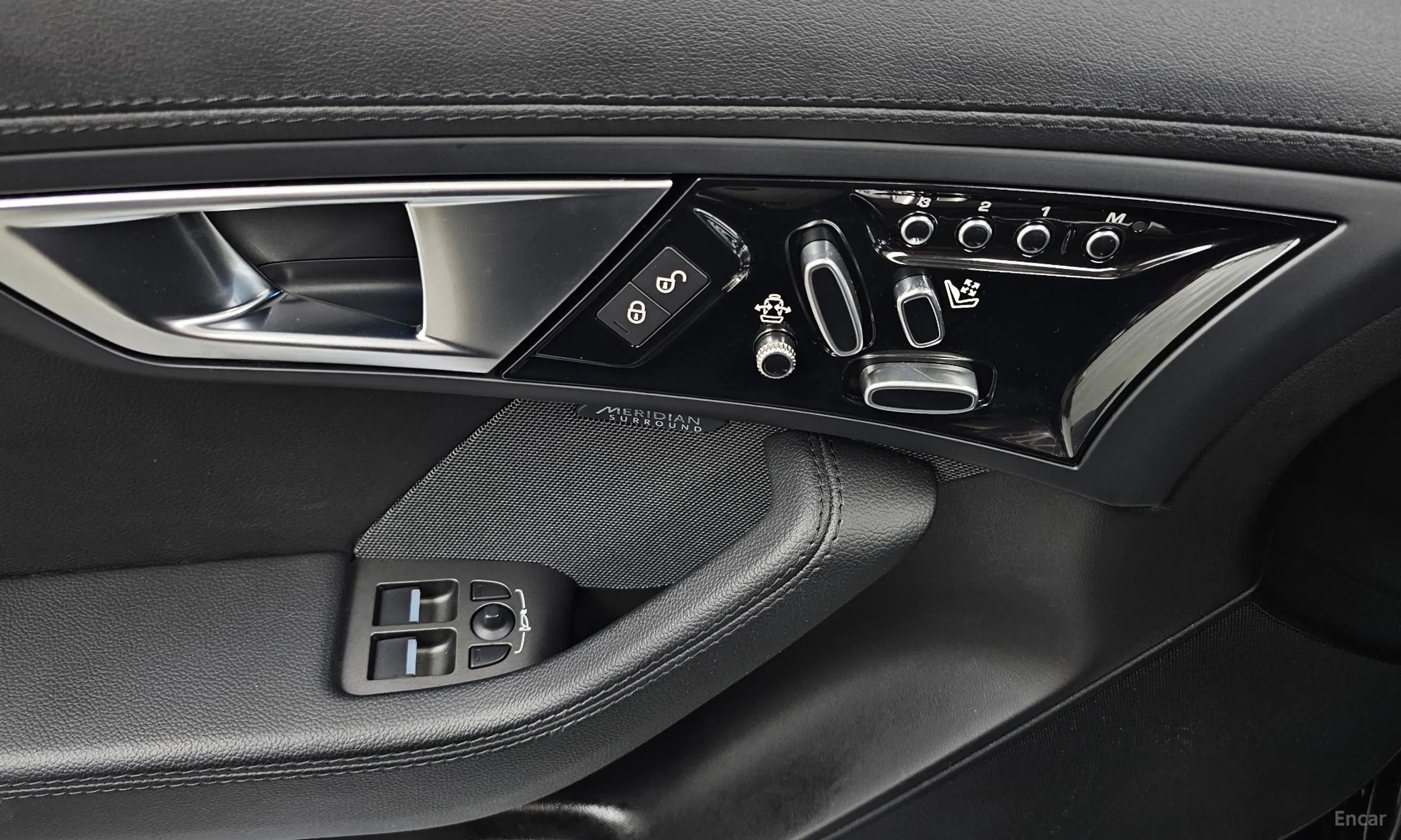 Jaguar F-TYPE превью 18