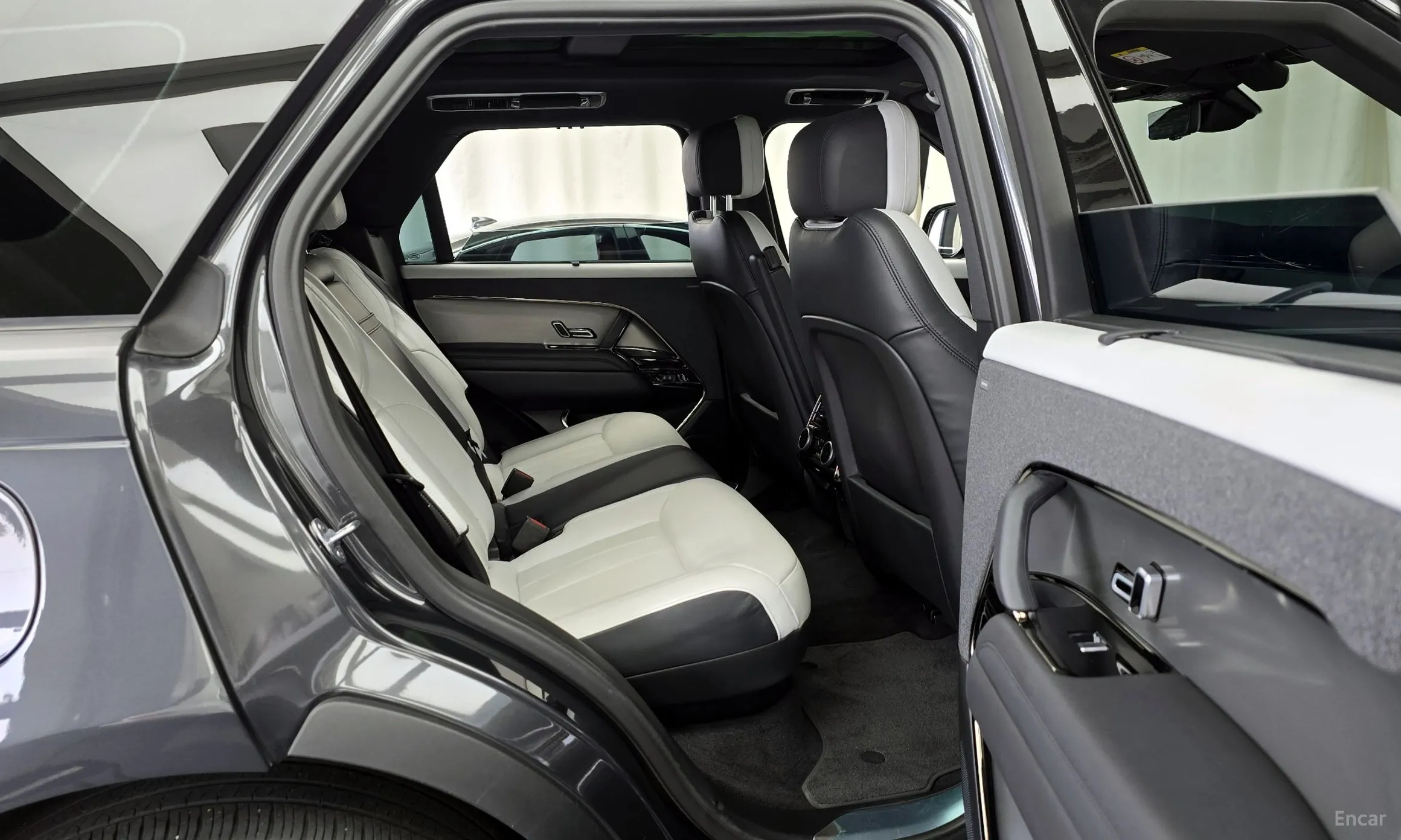 Land Rover Range Rover Sport 3rd Generation превью 12