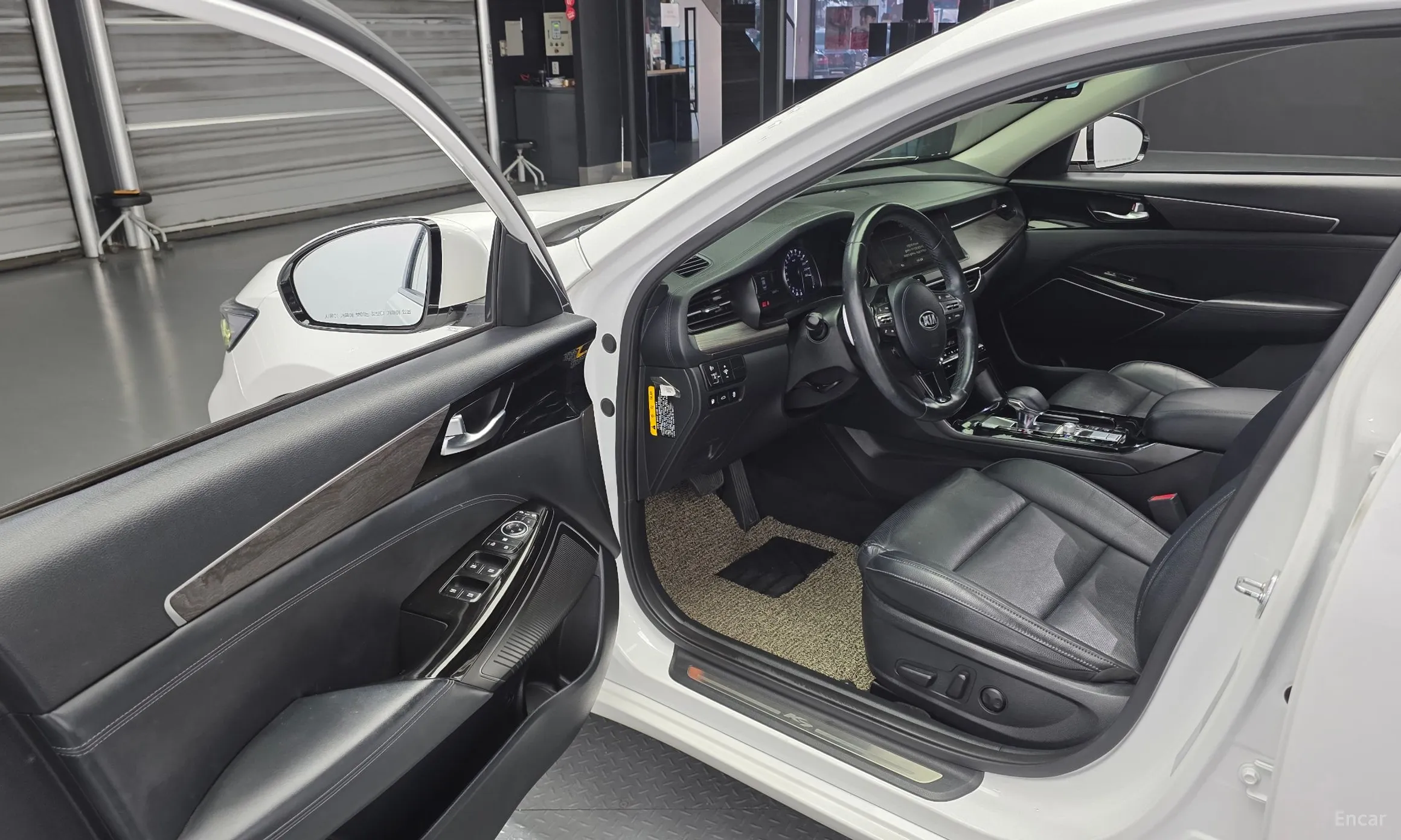 Kia K7 Premier превью 11