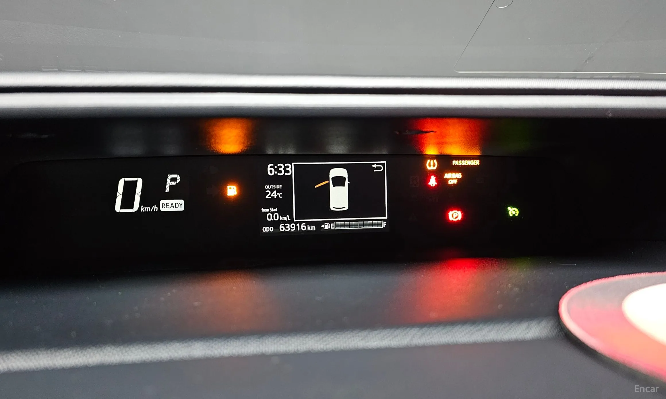 Toyota Prius C превью 8