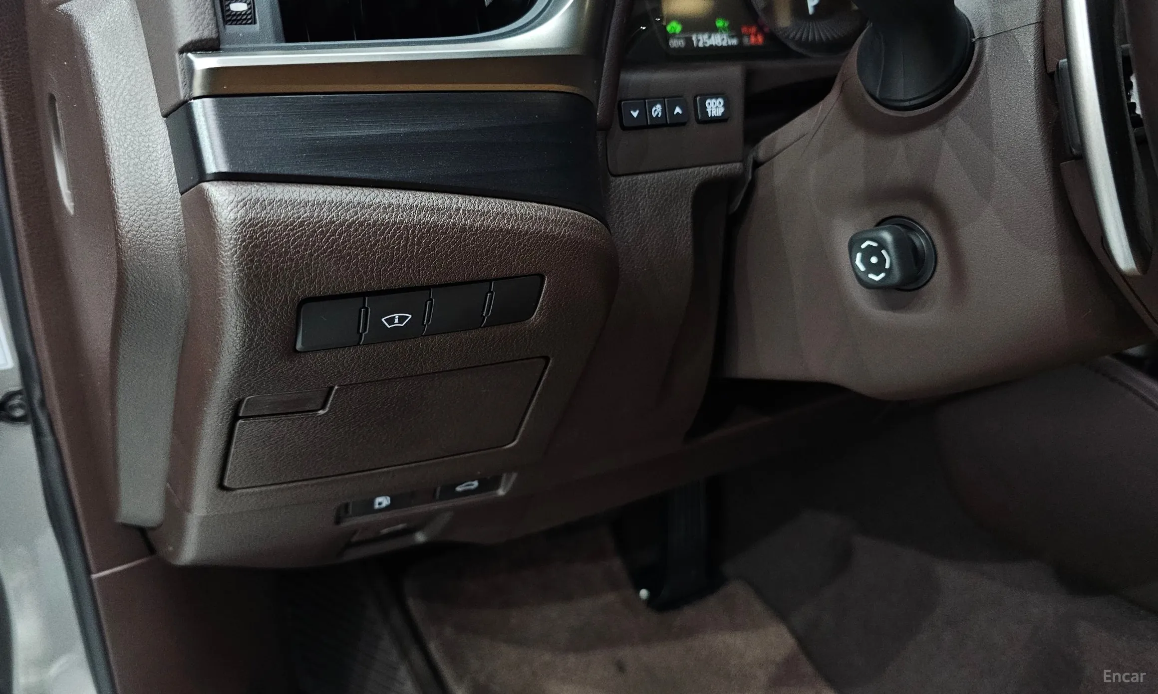 Lexus ES300h 7th Generation превью 16
