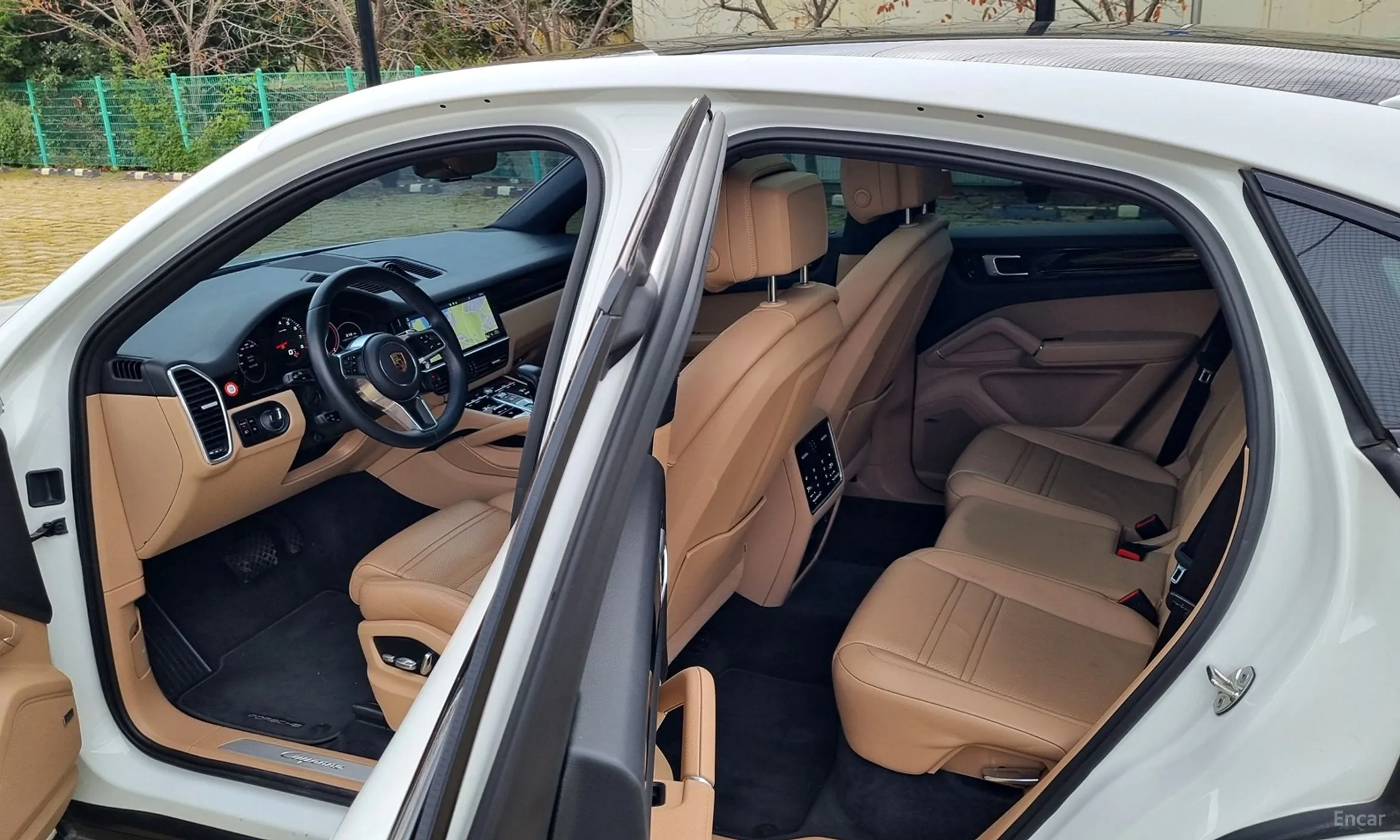 Porsche Cayenne (PO536) превью 15