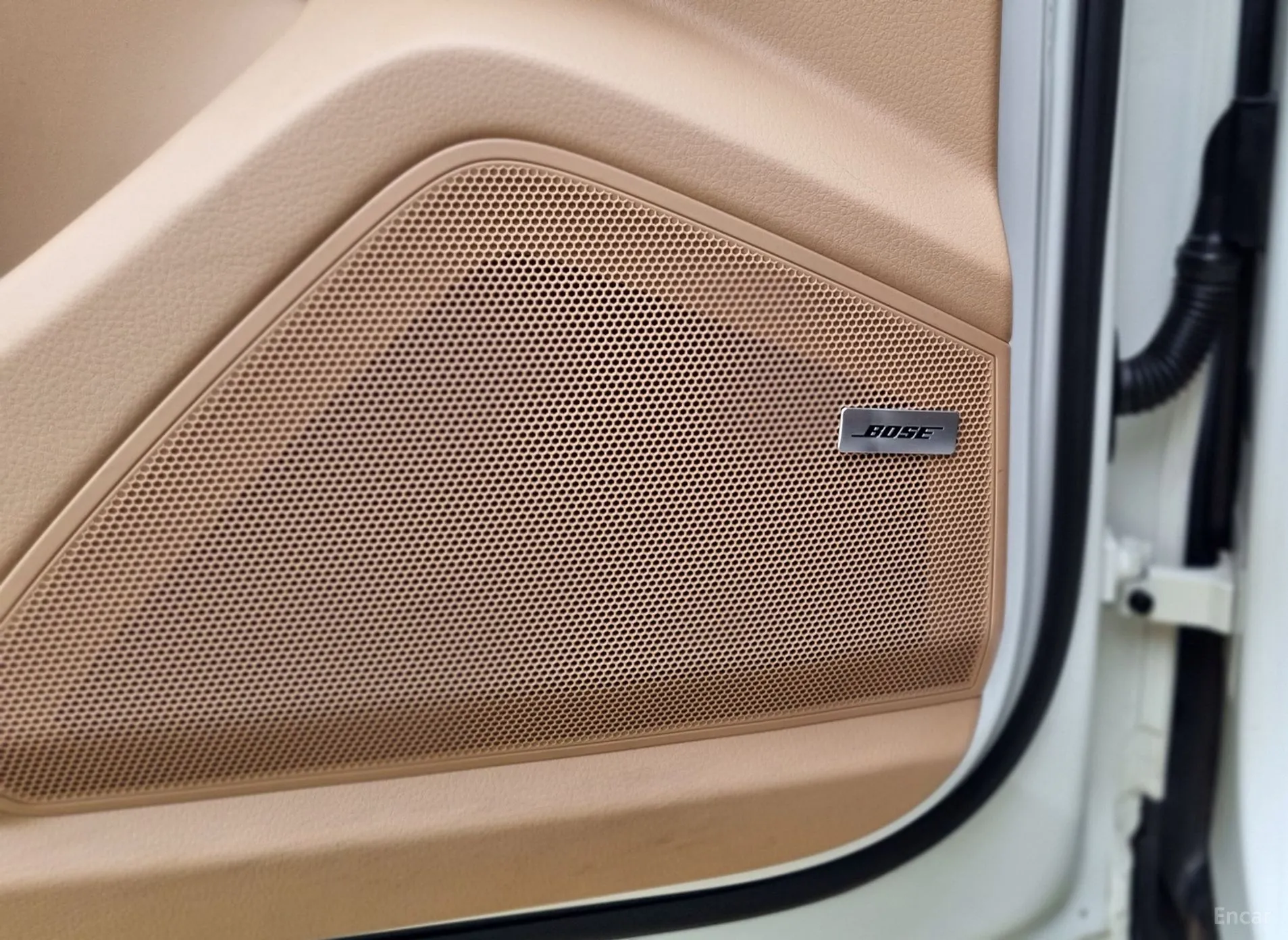 Porsche Cayenne (PO536) превью 19