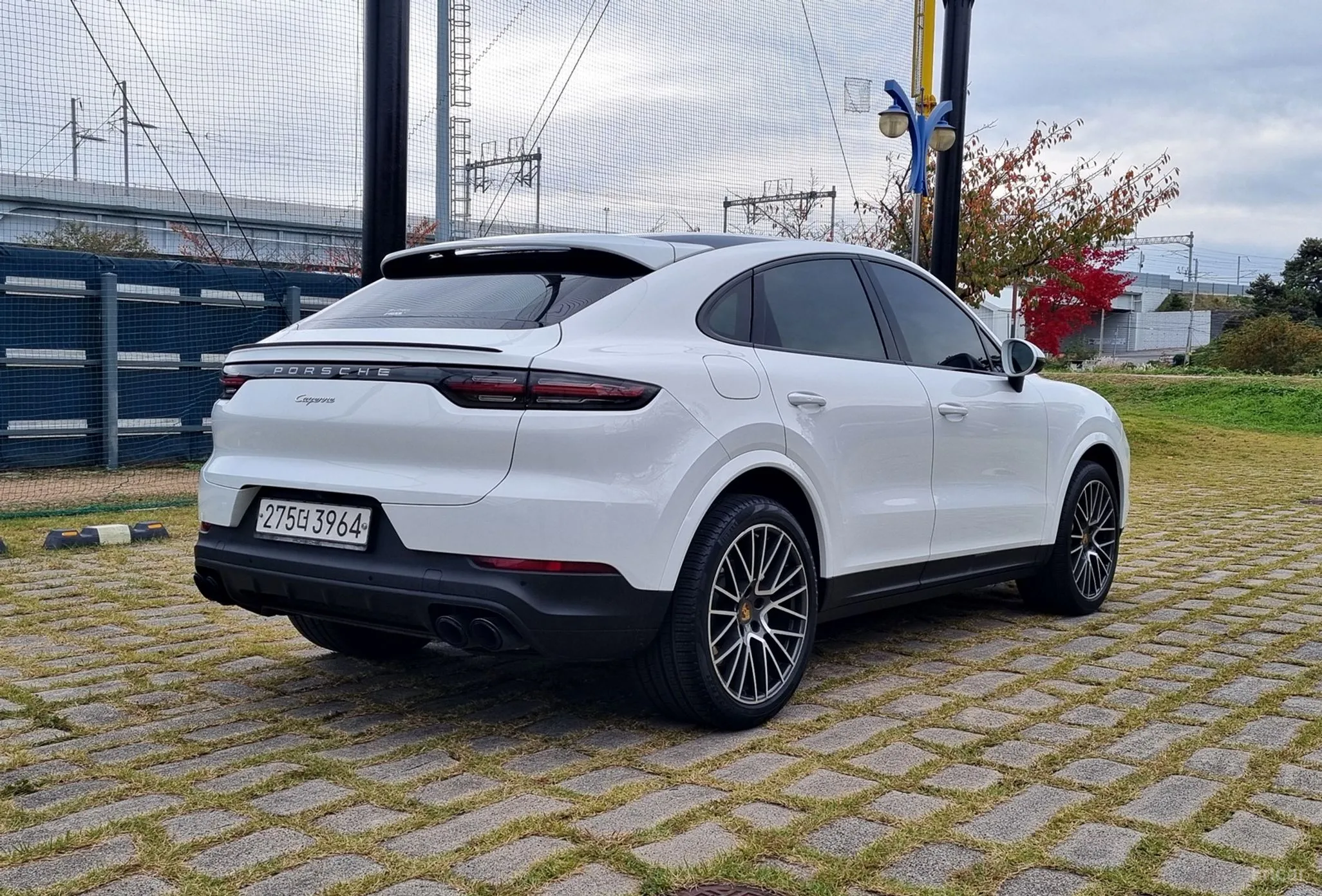 Porsche Cayenne (PO536) превью 6