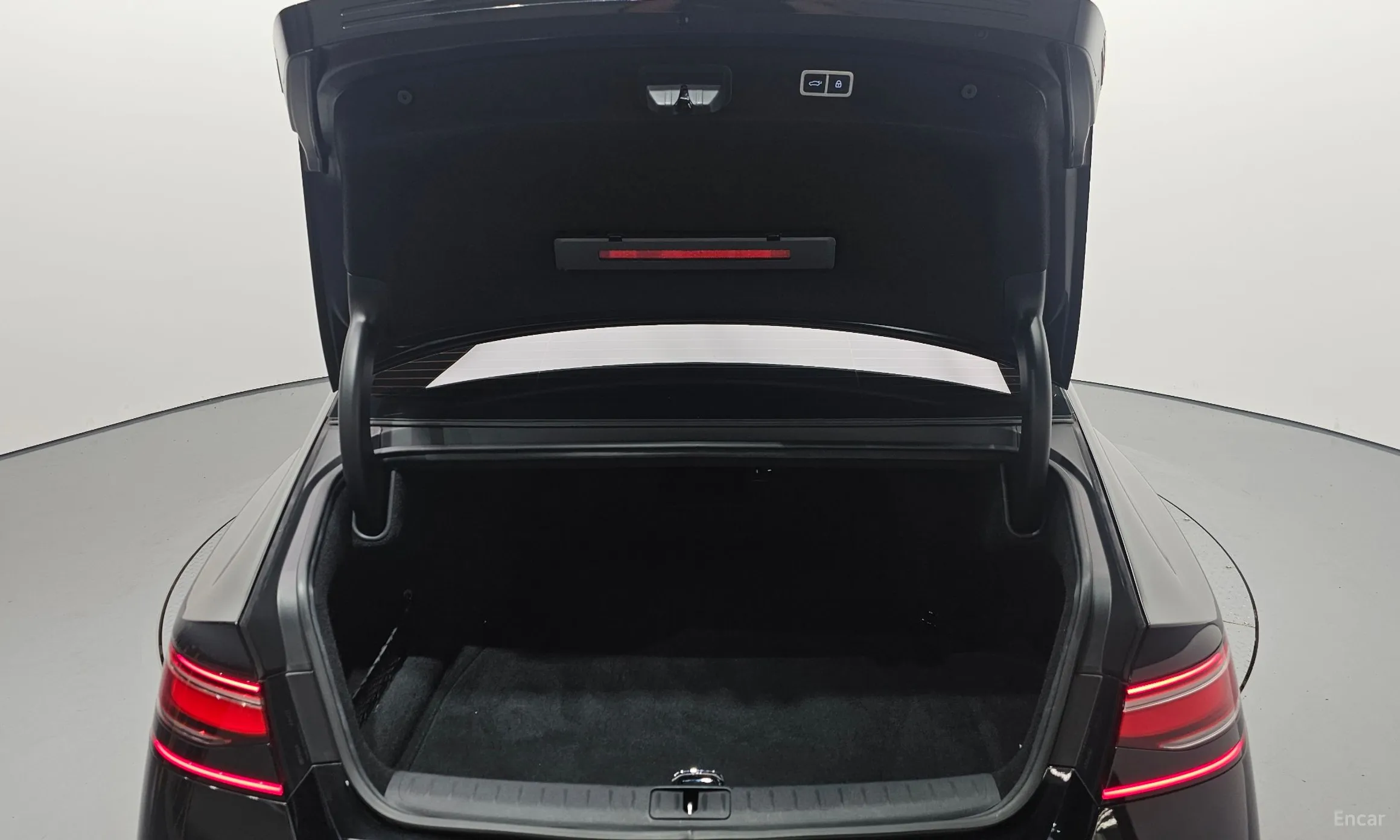 Genesis G90 (RS4) превью 20