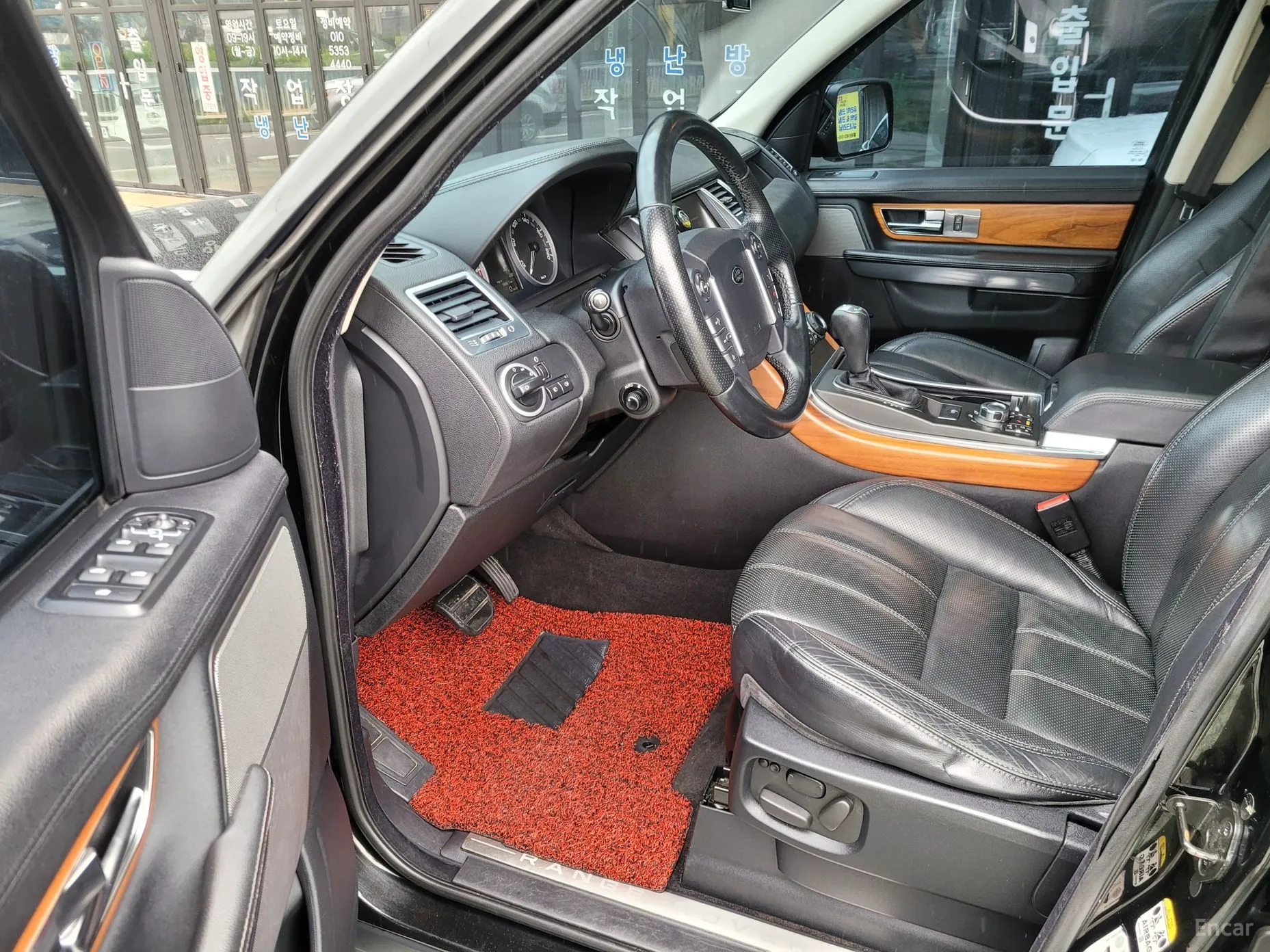 Land Rover Range Rover Sport превью 9