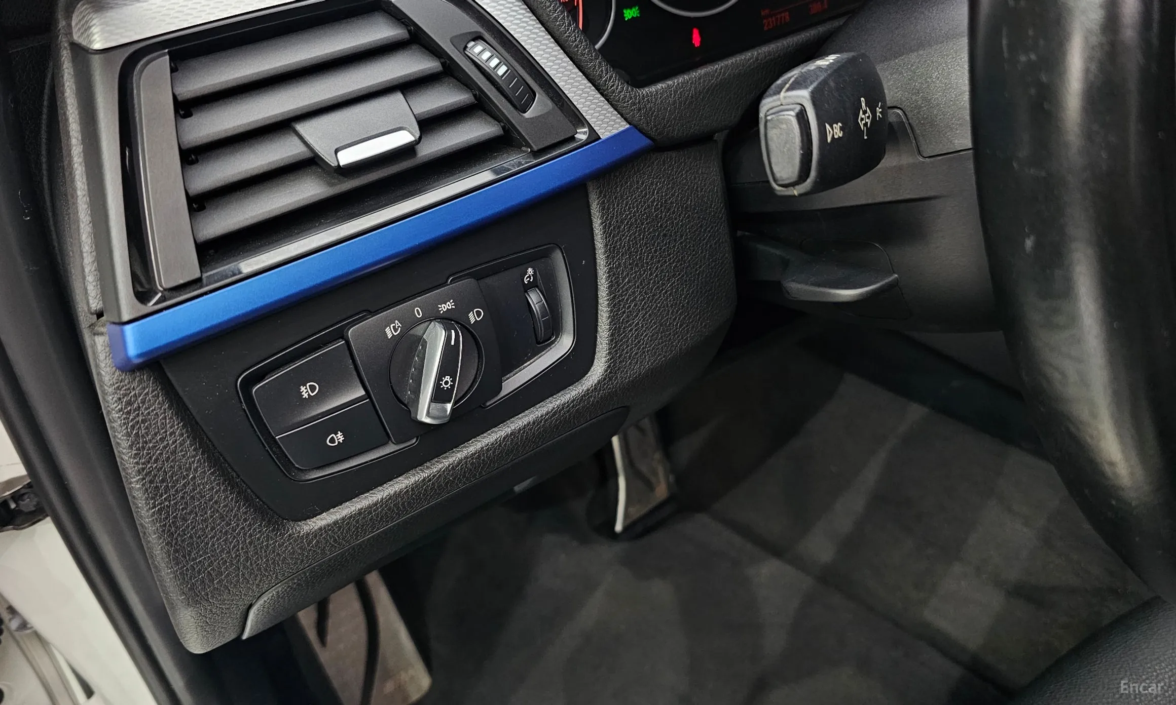 BMW 3 Series (F30) превью 17