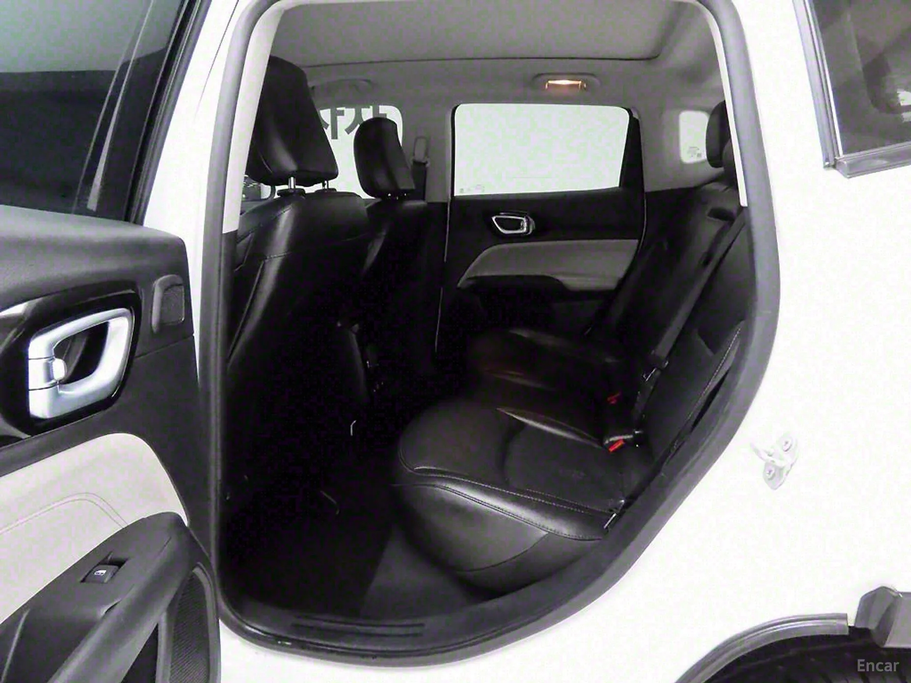 Jeep Compass 2nd Generation превью 13