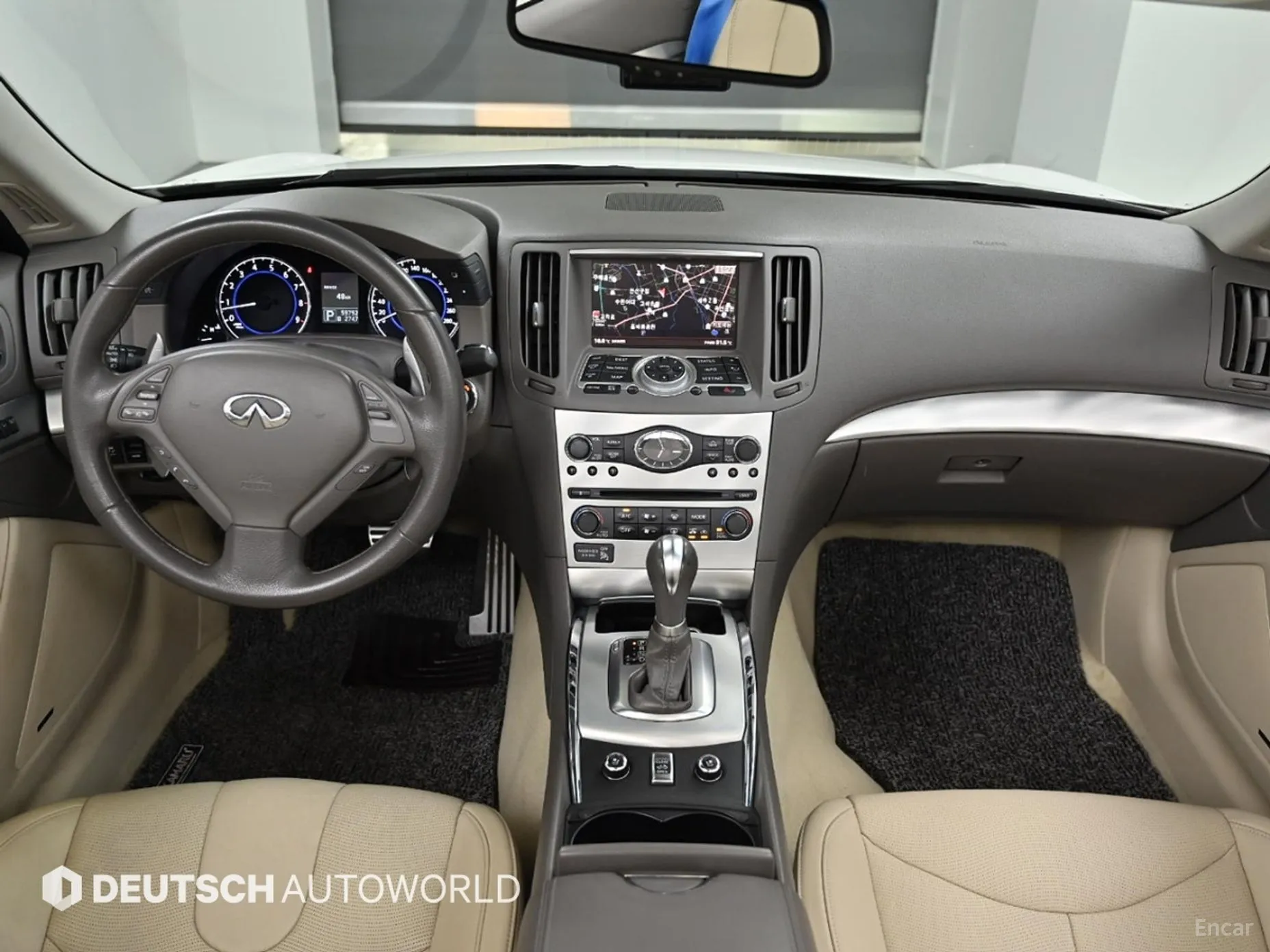 Infiniti Q60 превью 7