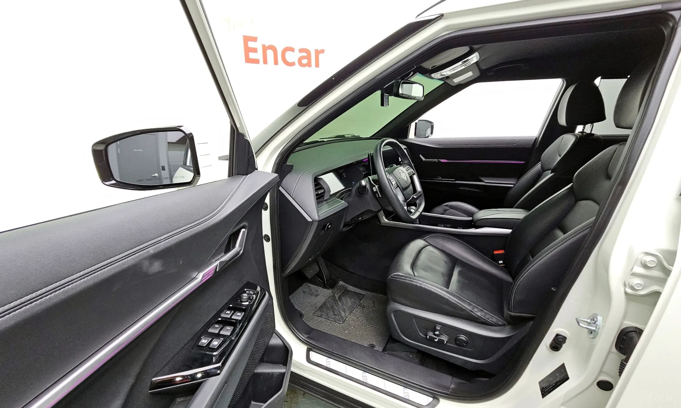 KG Mobility (SsangYong) Torres превью 10