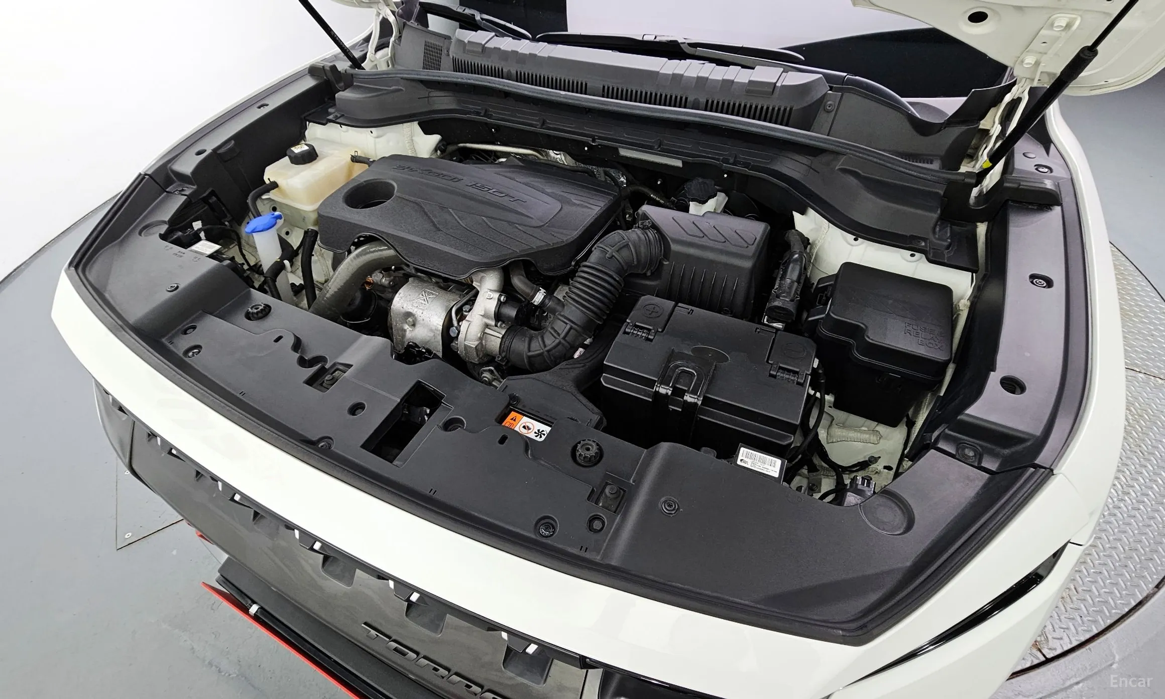 KG Mobility (SsangYong) Torres превью 6