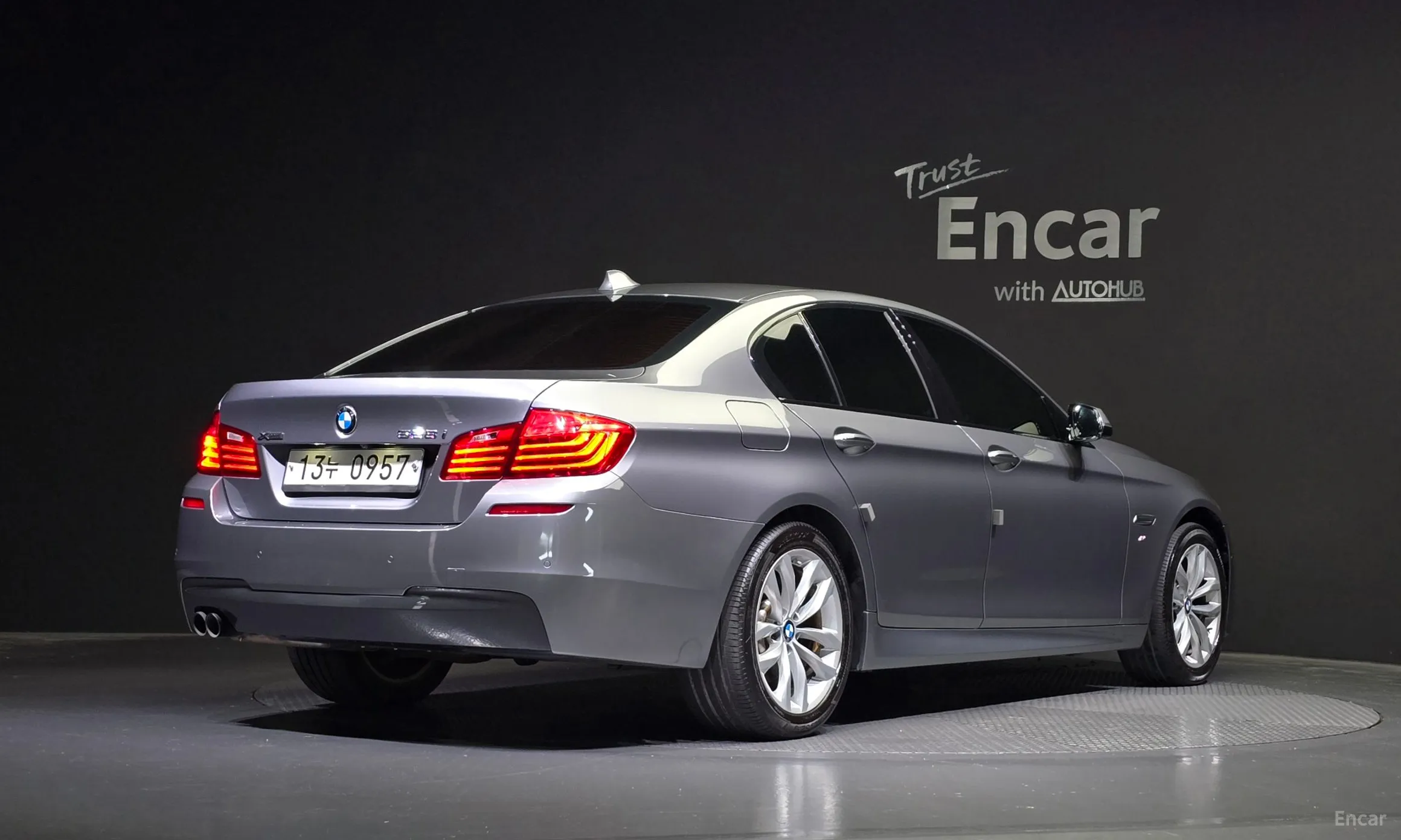 BMW 5 Series (F10) превью 2
