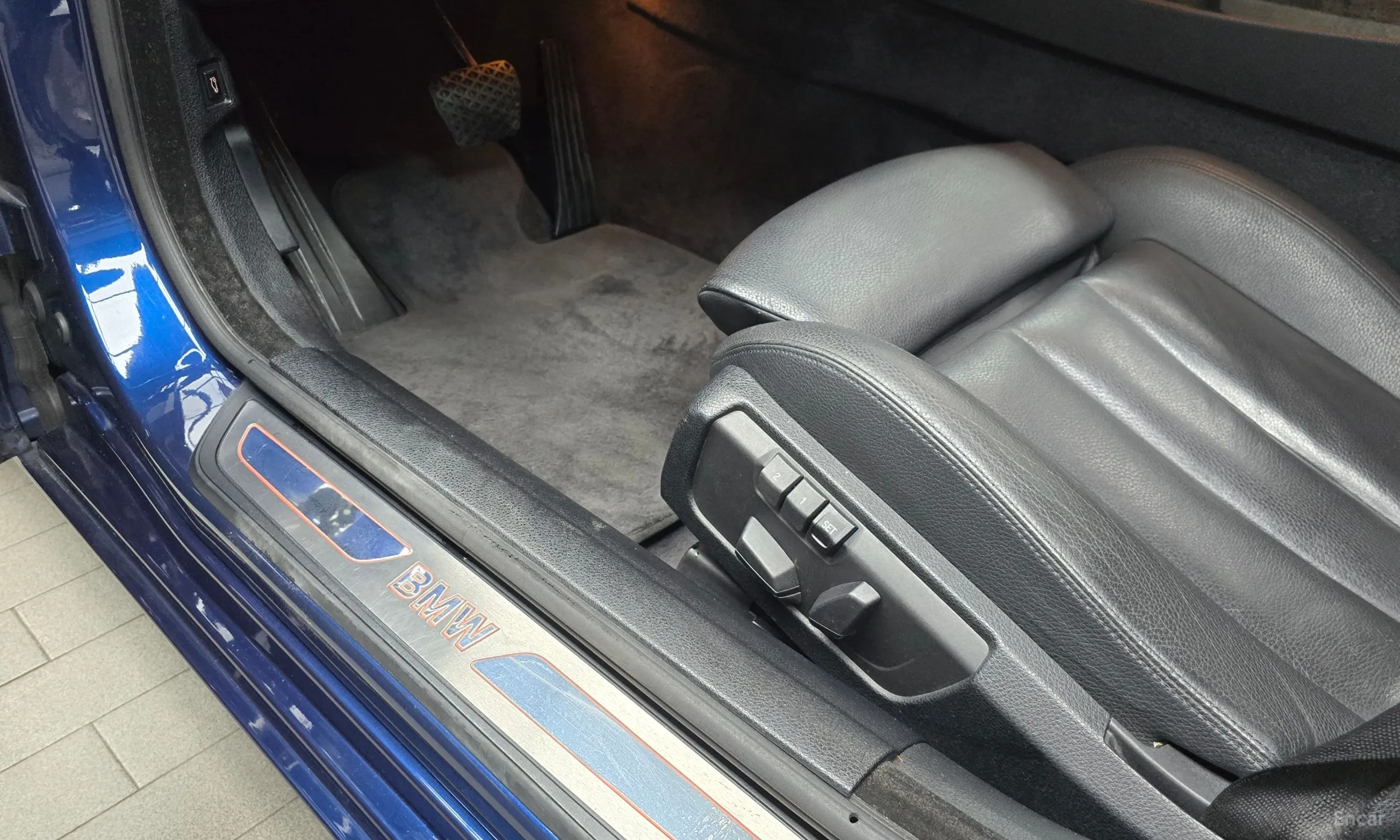 BMW 6 Series (F12) превью 17