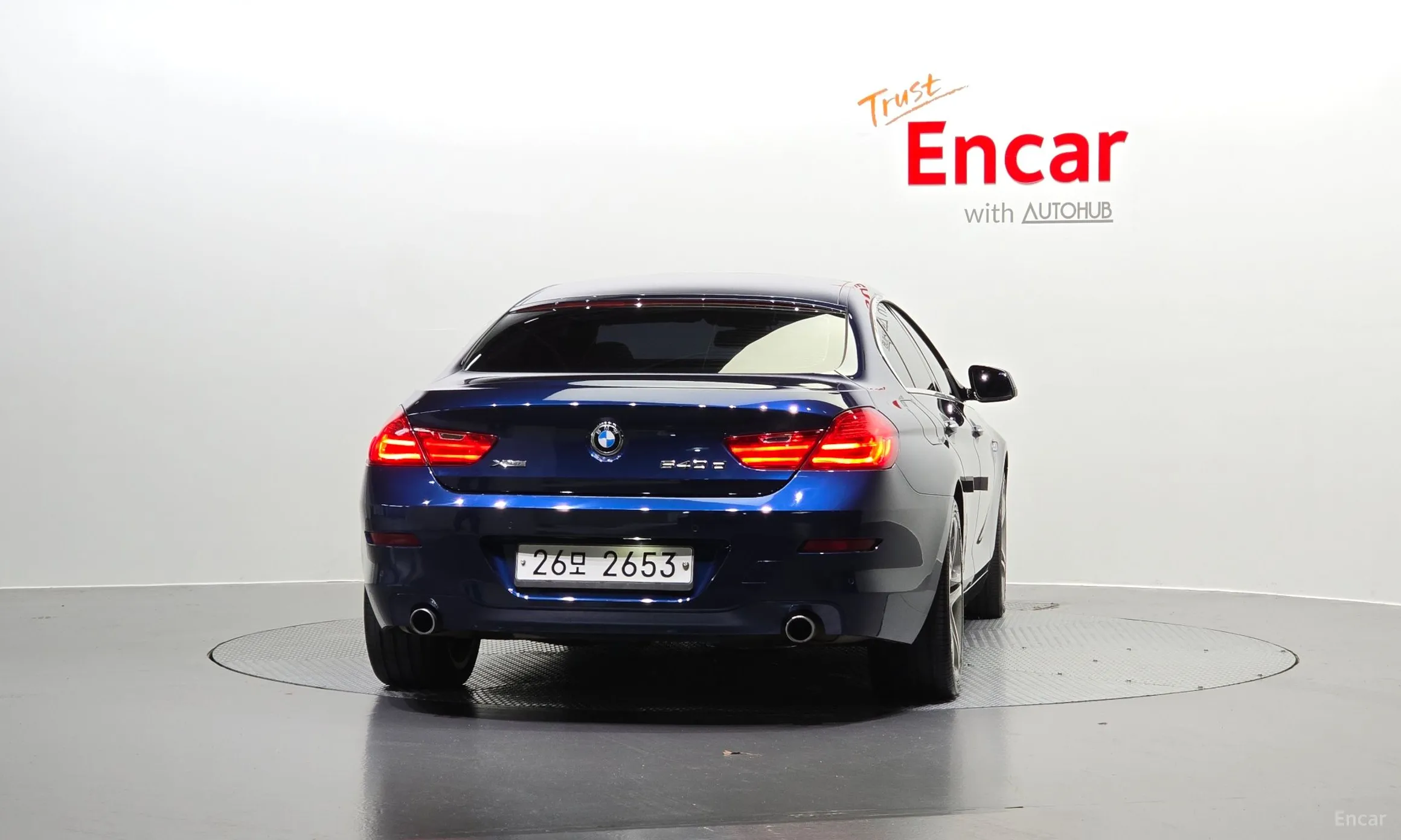 BMW 6 Series (F12) превью 4