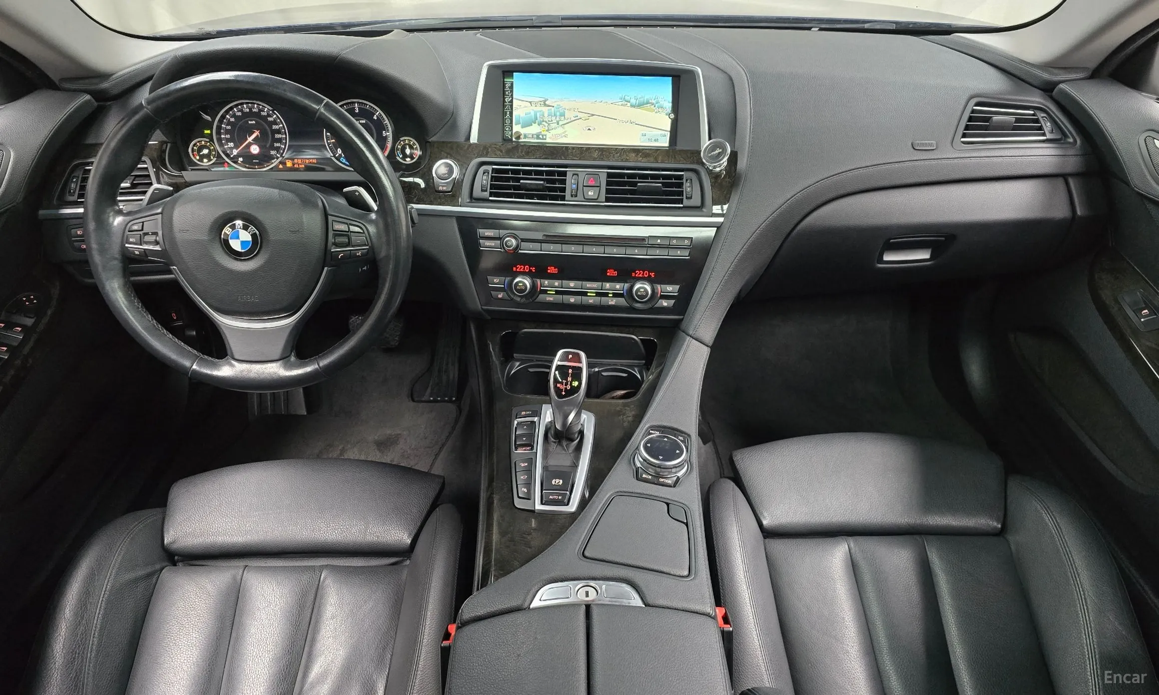 BMW 6 Series (F12) превью 7