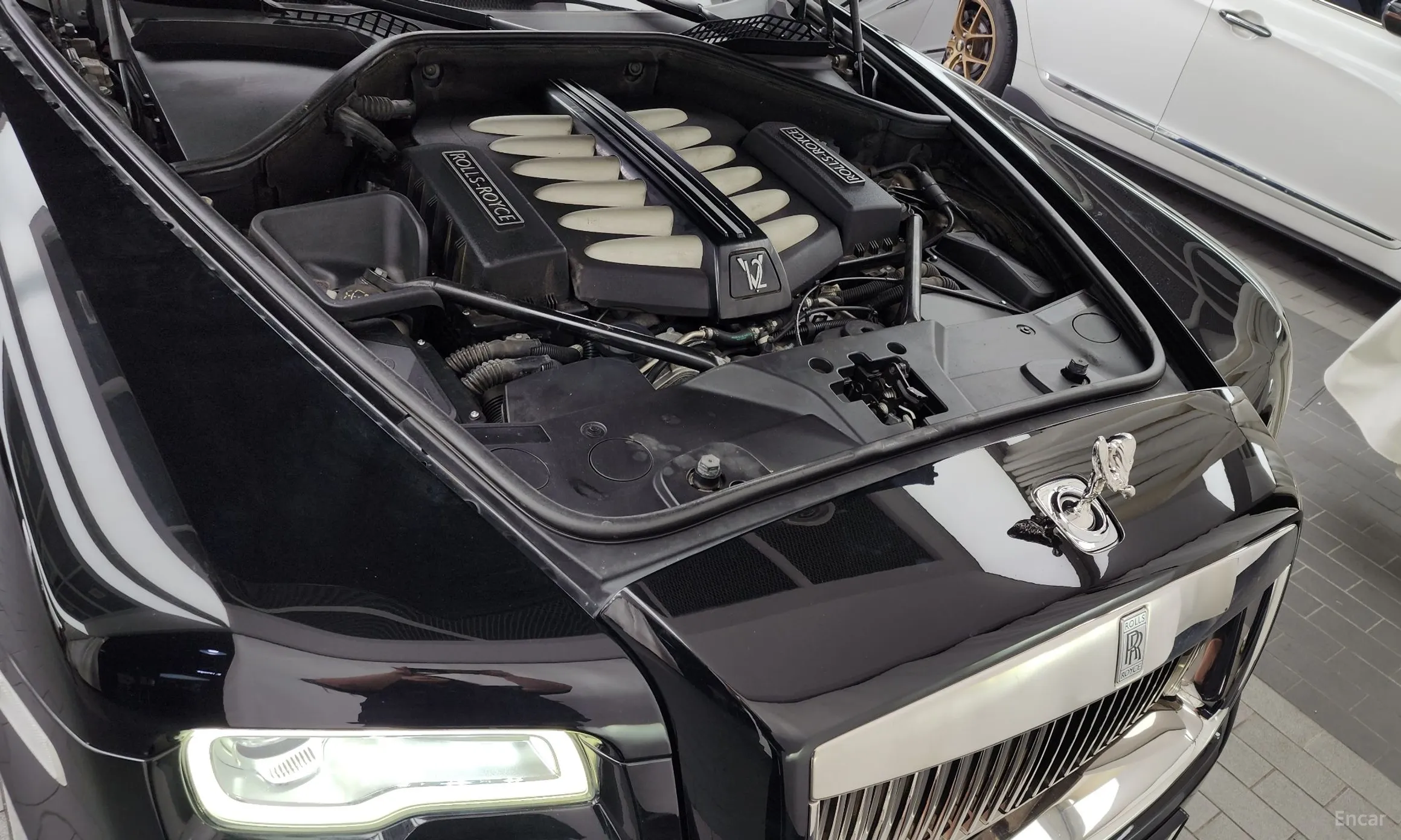 Rolls-Royce Ghost превью 6