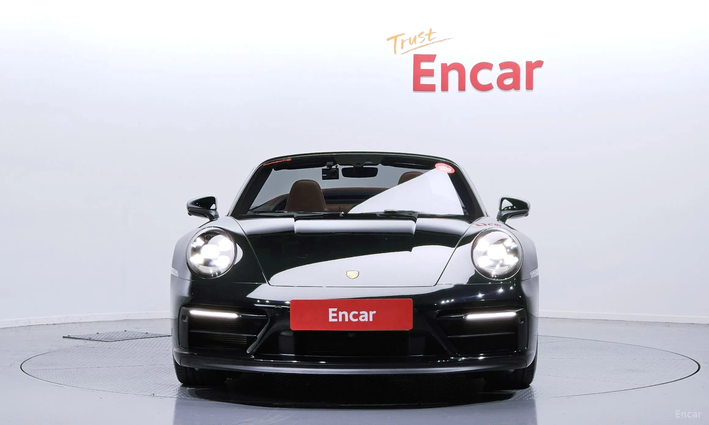 Porsche 911 (992) превью 3