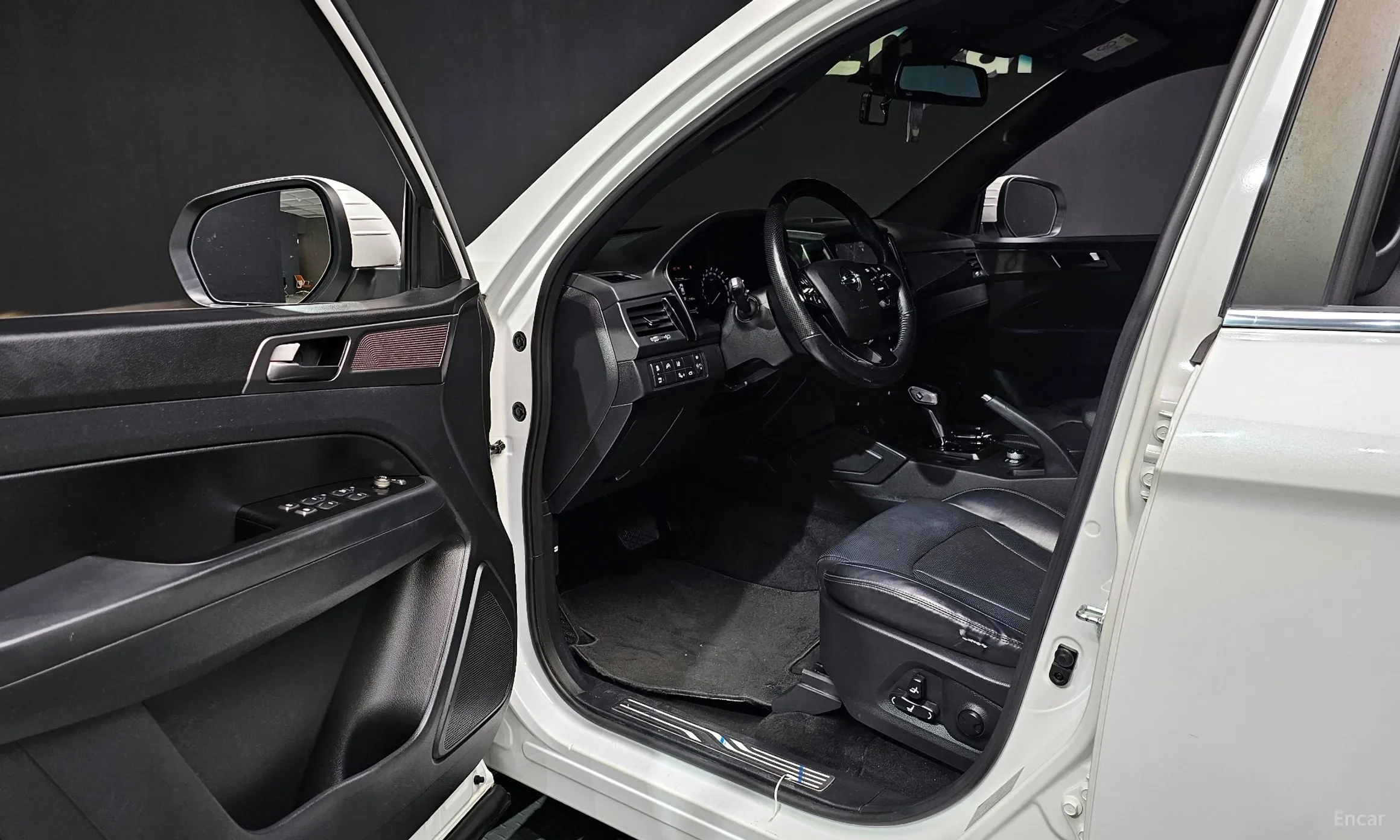 KG Mobility (SsangYong) Rexton Sports превью 10