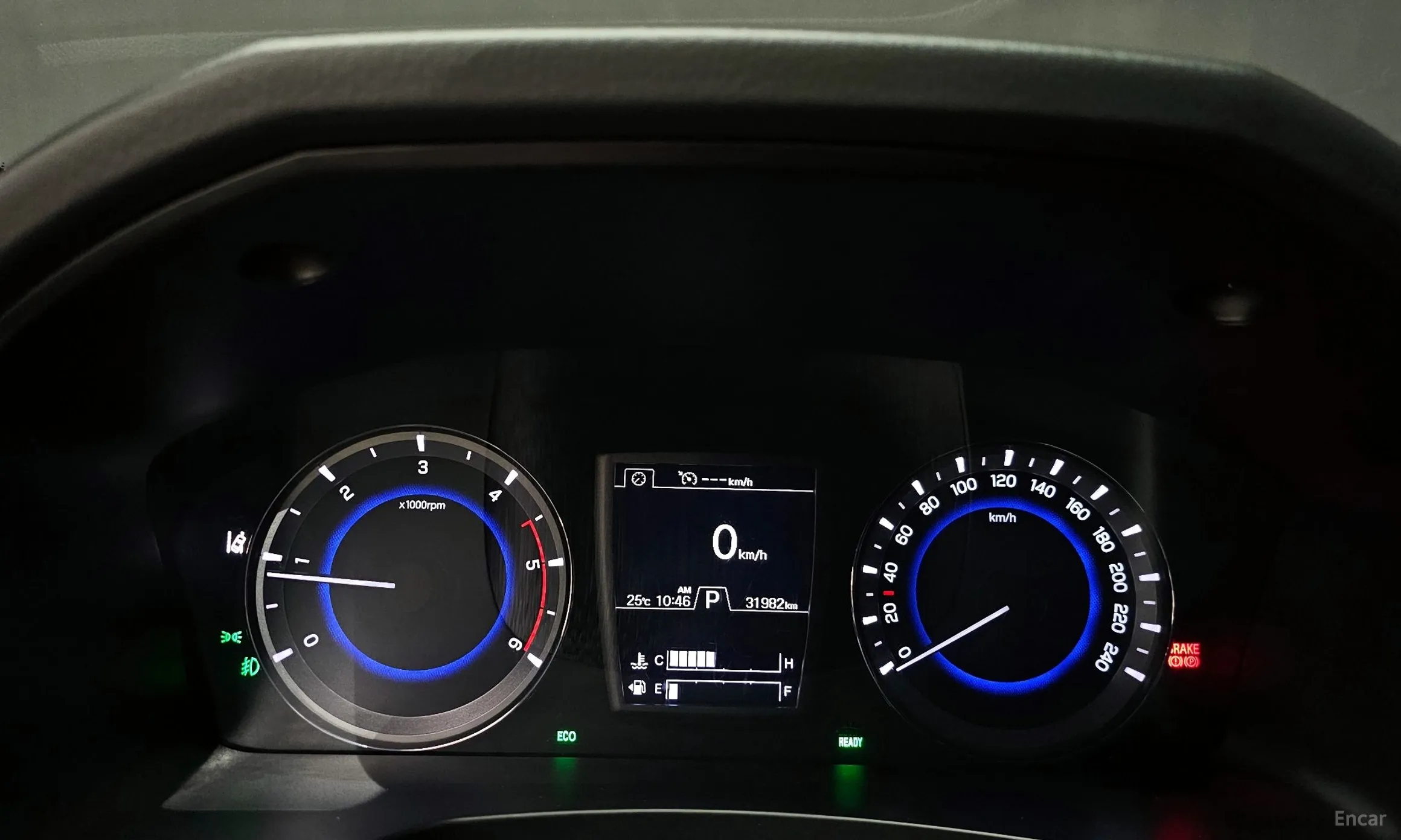 KG Mobility (SsangYong) Rexton Sports превью 8