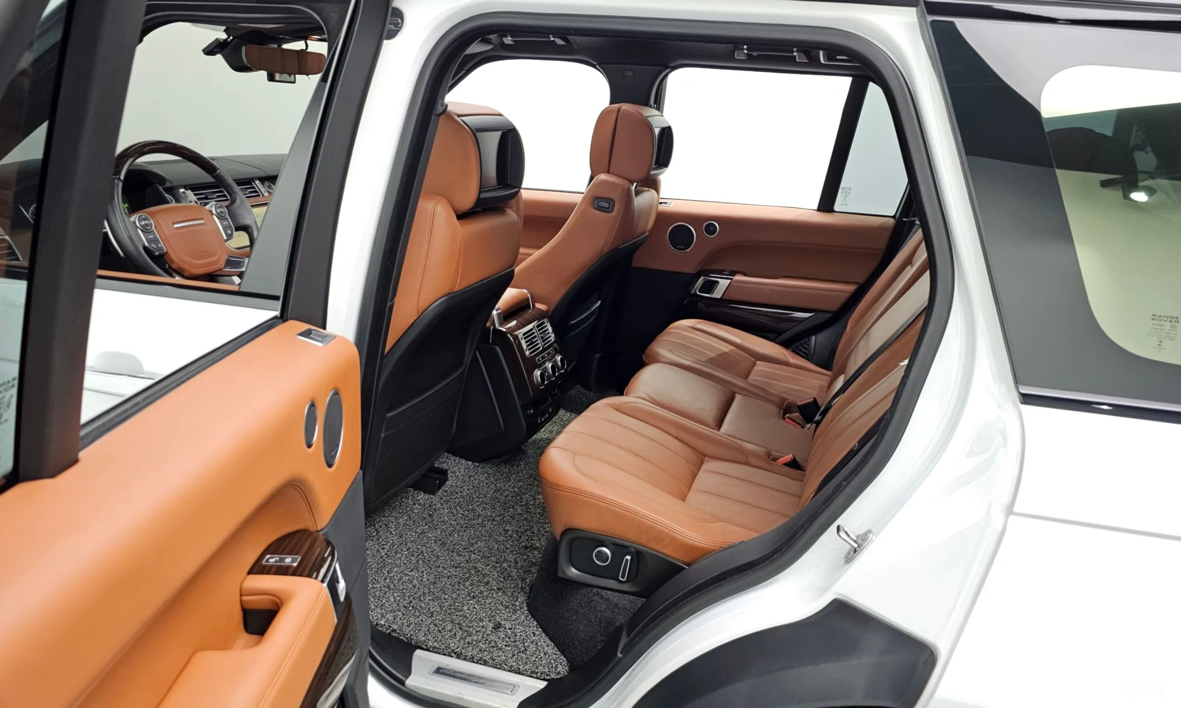 Land Rover Range Rover 4th Generation превью 12