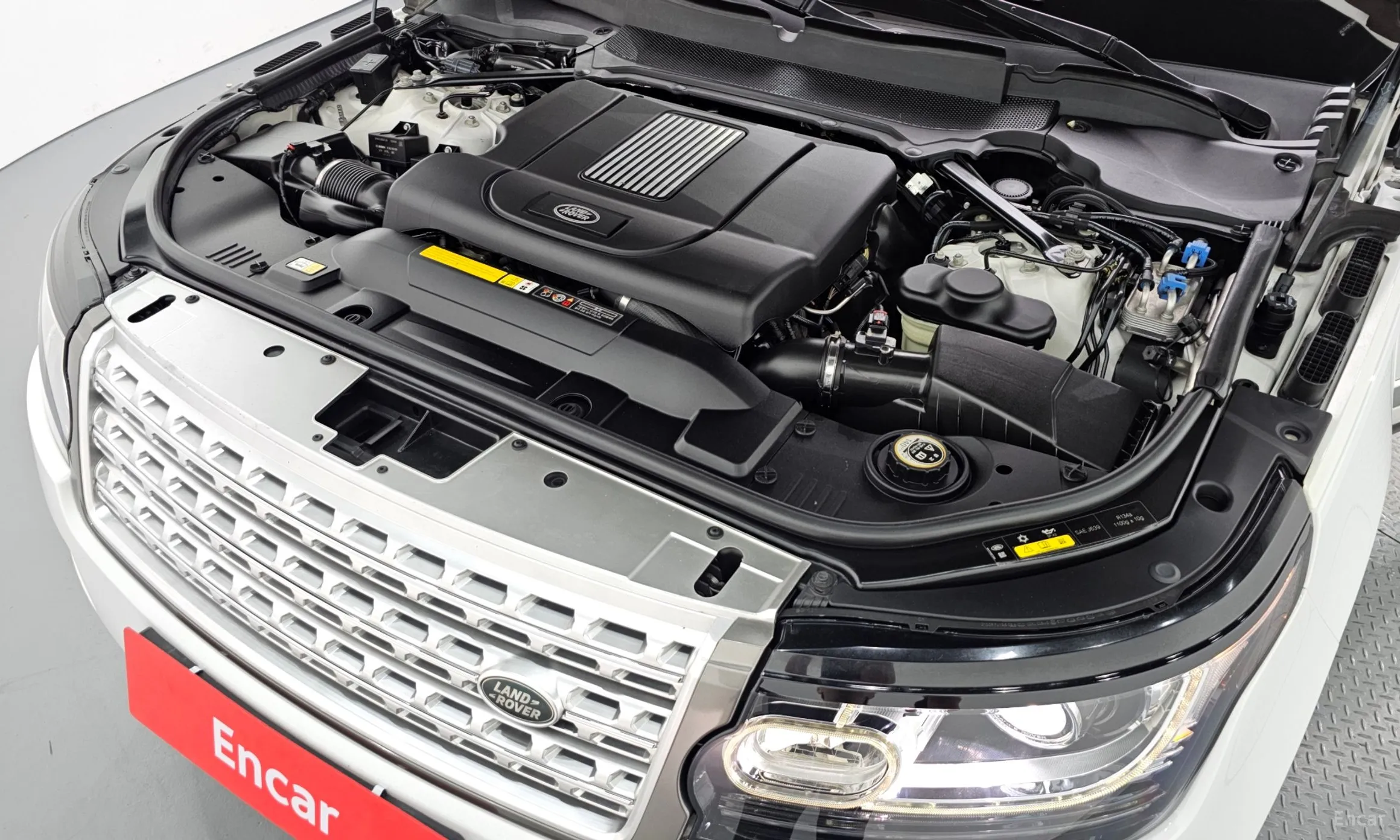 Land Rover Range Rover 4th Generation превью 6
