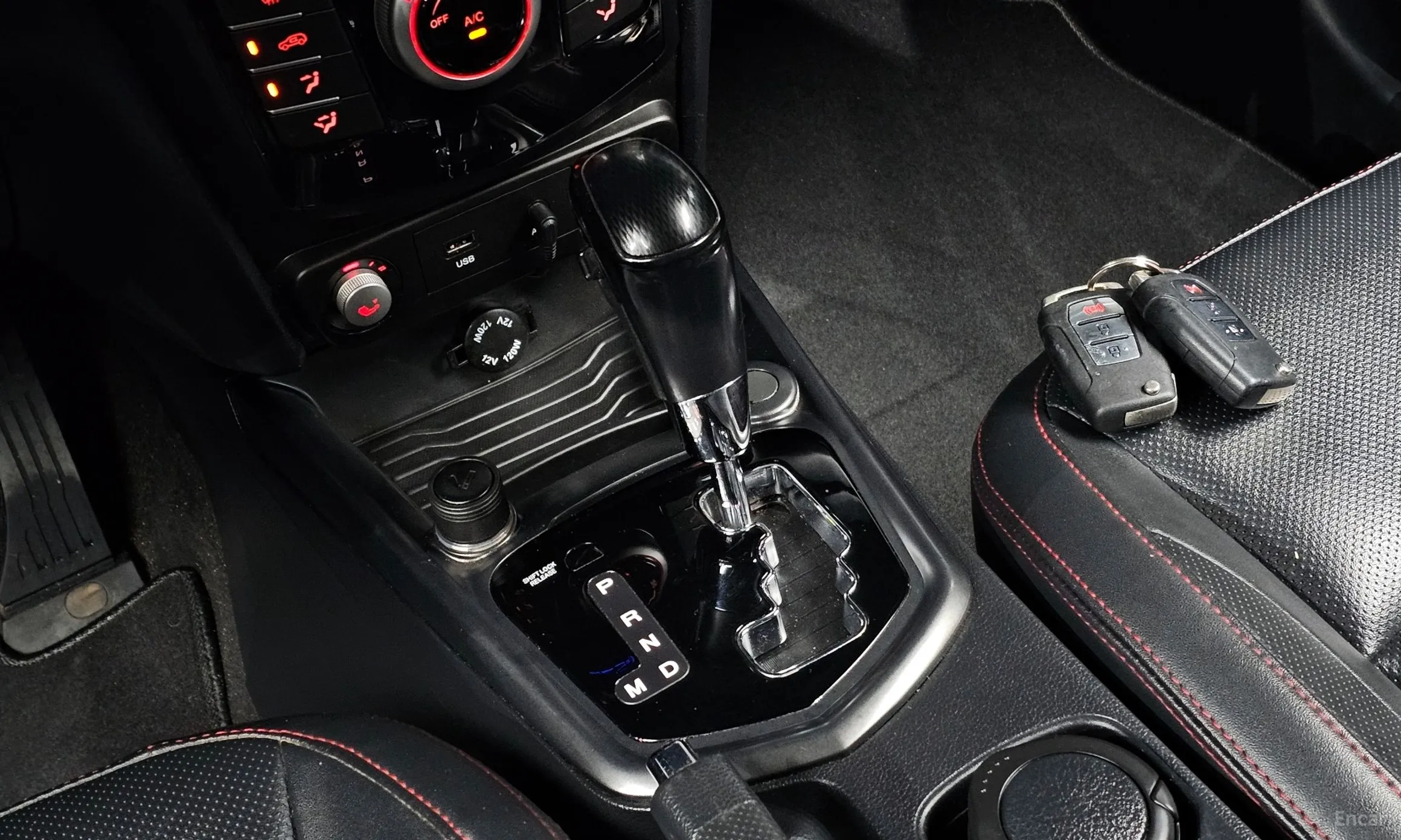 KG Mobility (SsangYong) Tivoli Air превью 9
