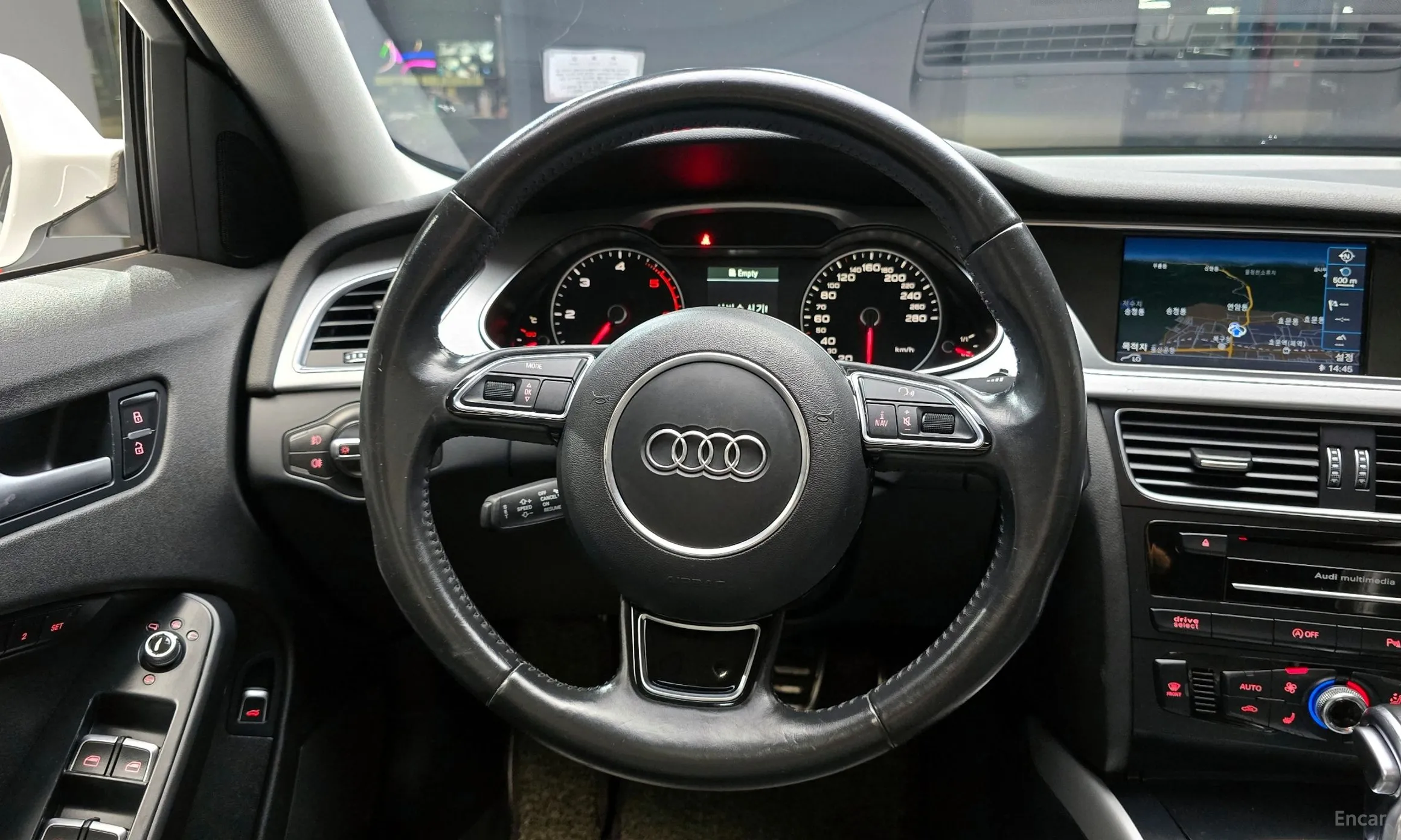 Audi New A4 превью 14
