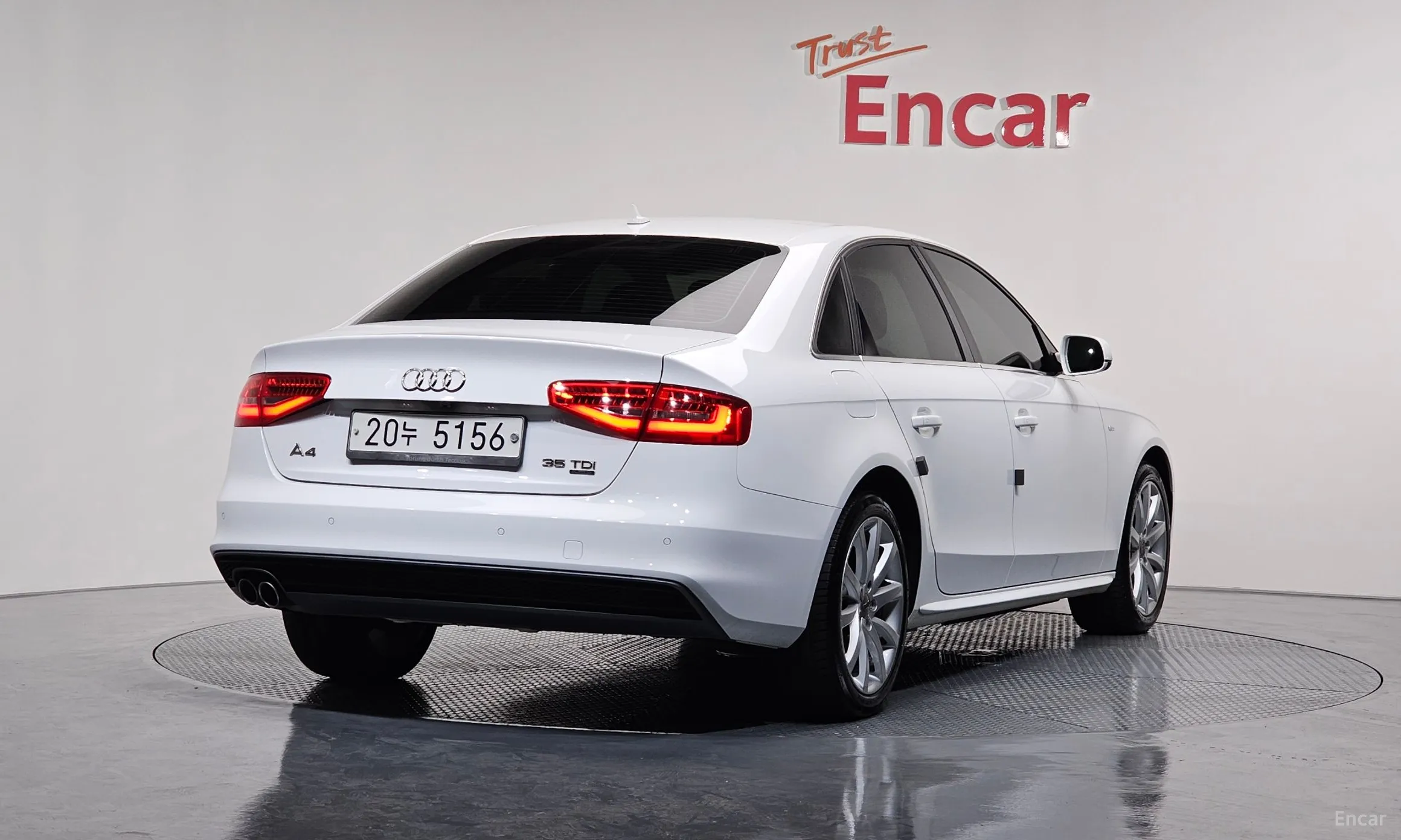 Audi New A4 превью 2