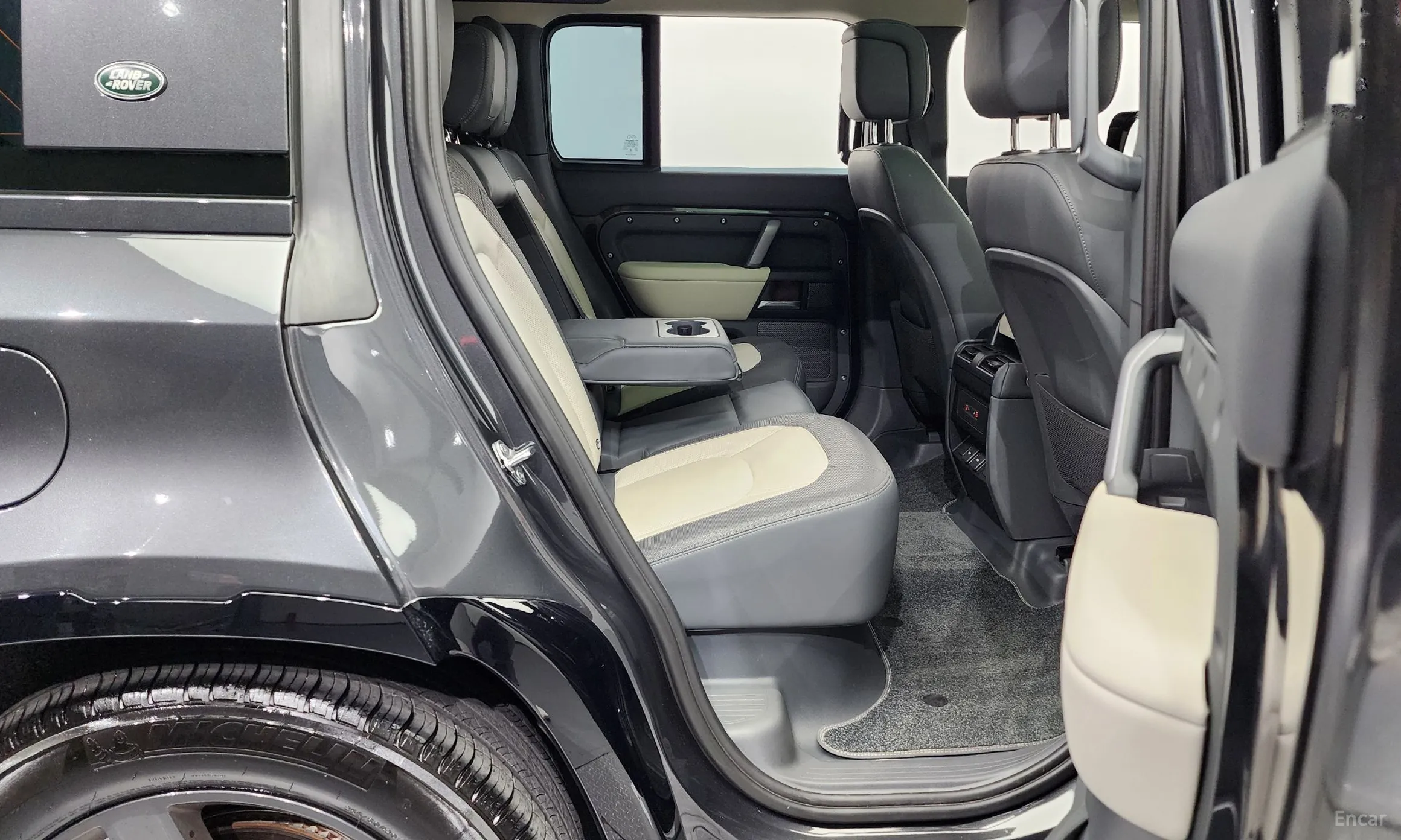 Land Rover Defender (L663) превью 12