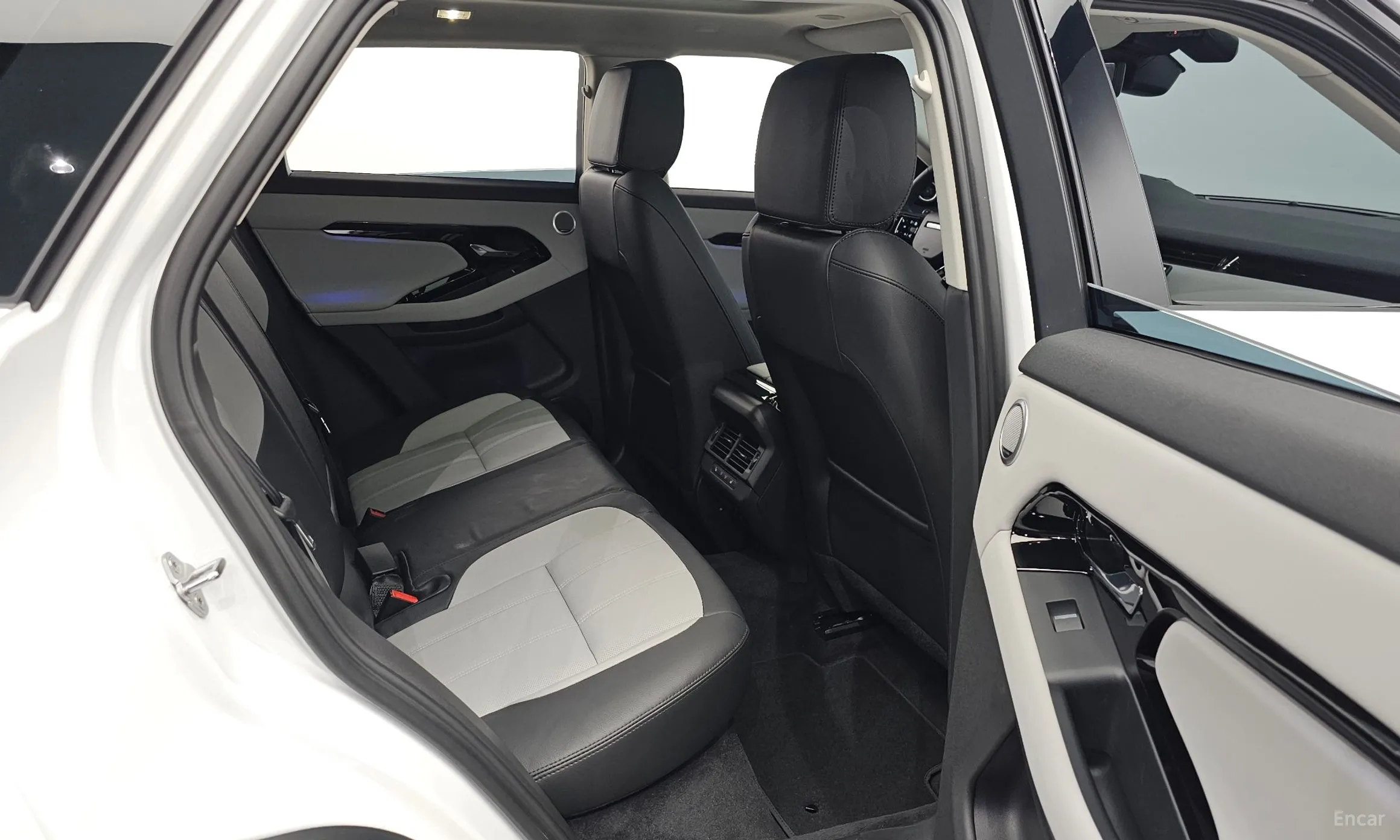Land Rover Range Rover Evoque 2nd Generation превью 12