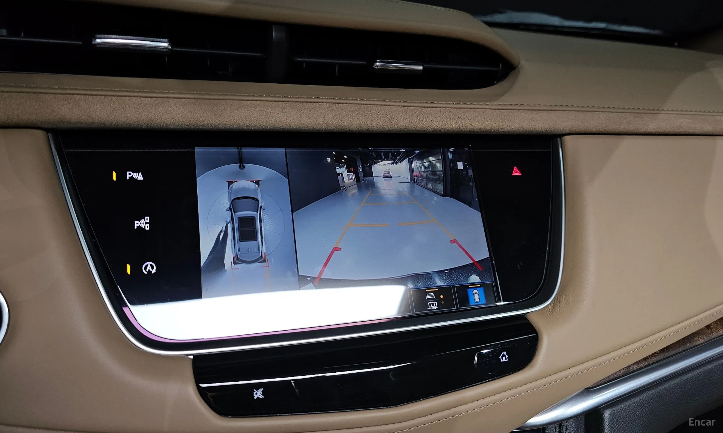 Cadillac XT5 превью 15