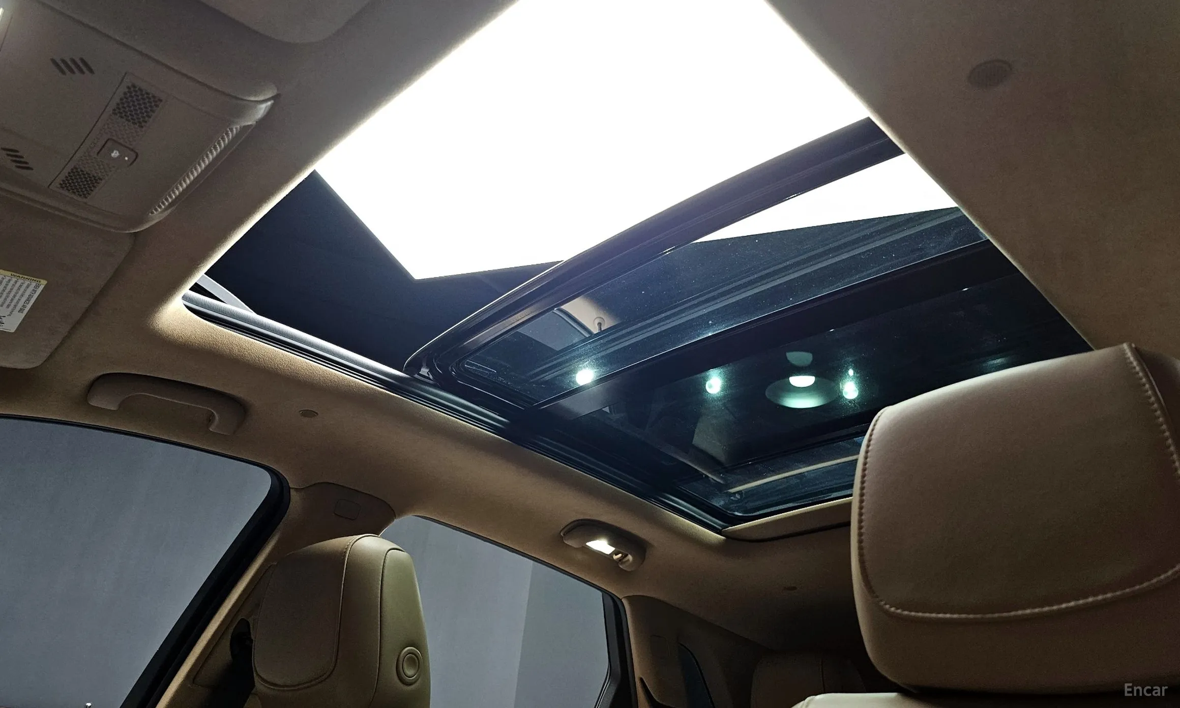 Cadillac XT5 превью 19