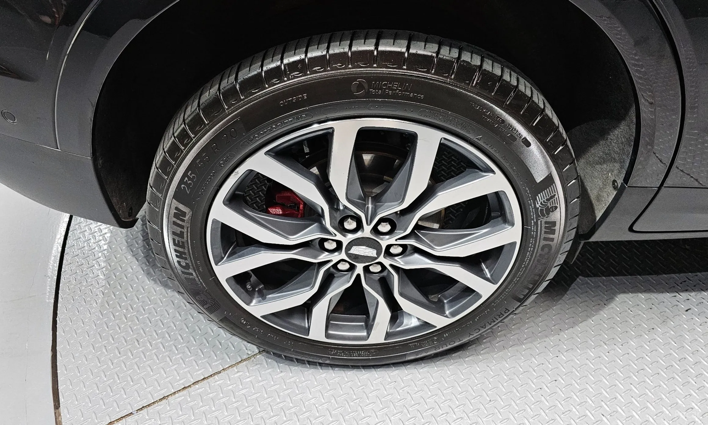 Cadillac XT5 превью 5