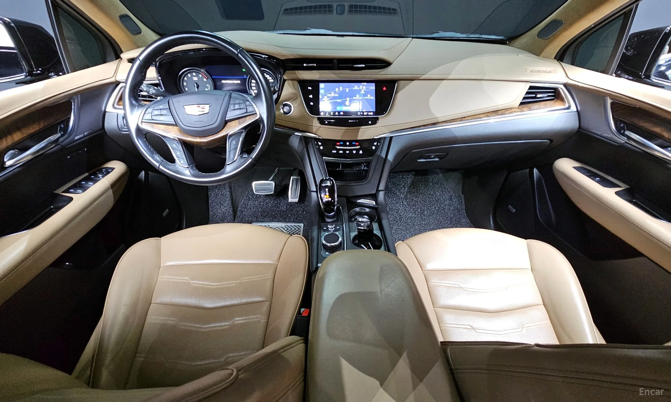 Cadillac XT5 превью 7