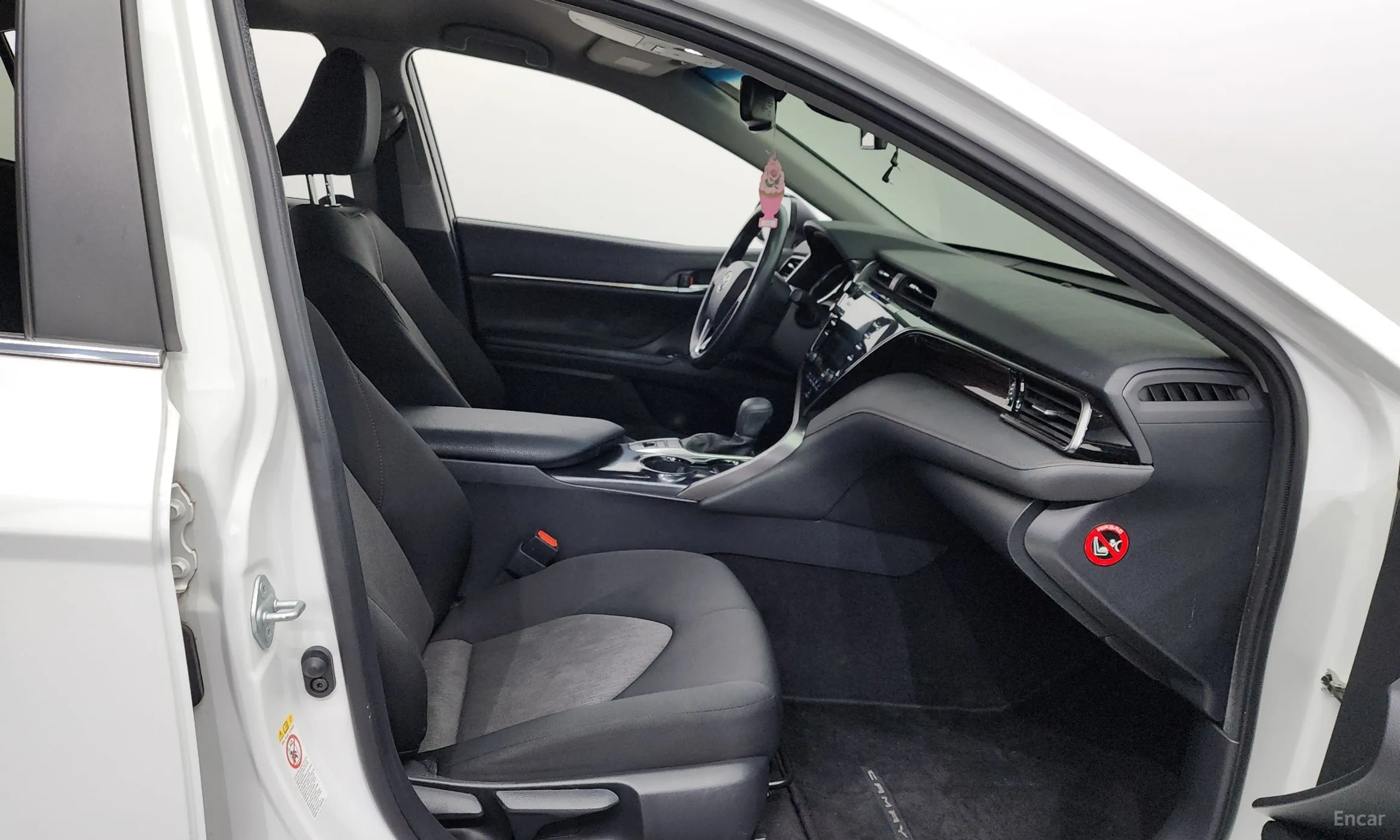 Toyota Camry (XV70) превью 11