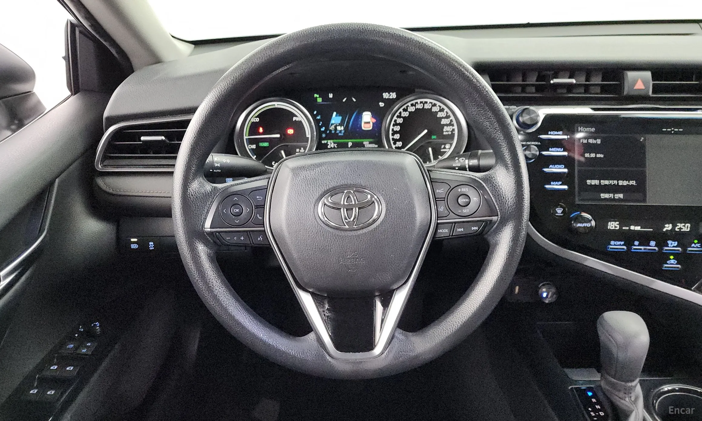 Toyota Camry (XV70) превью 13
