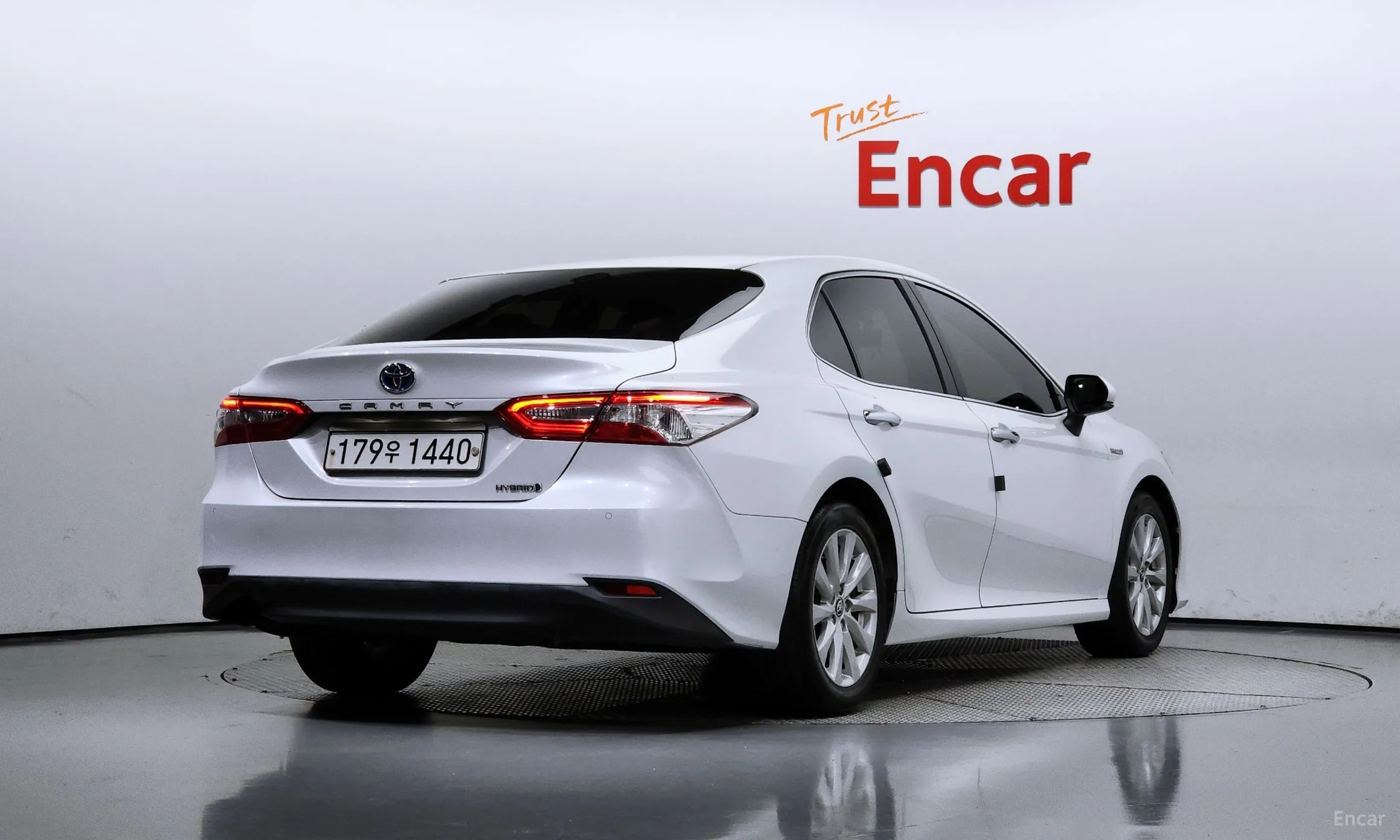 Toyota Camry (XV70) превью 2