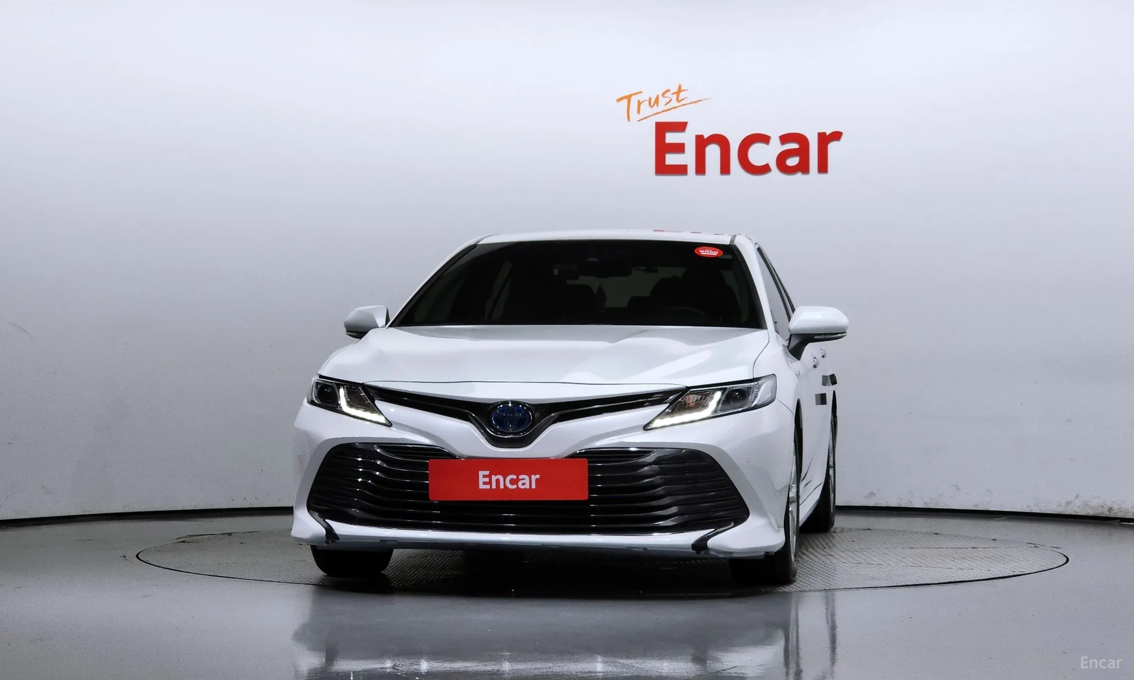 Toyota Camry (XV70) превью 3
